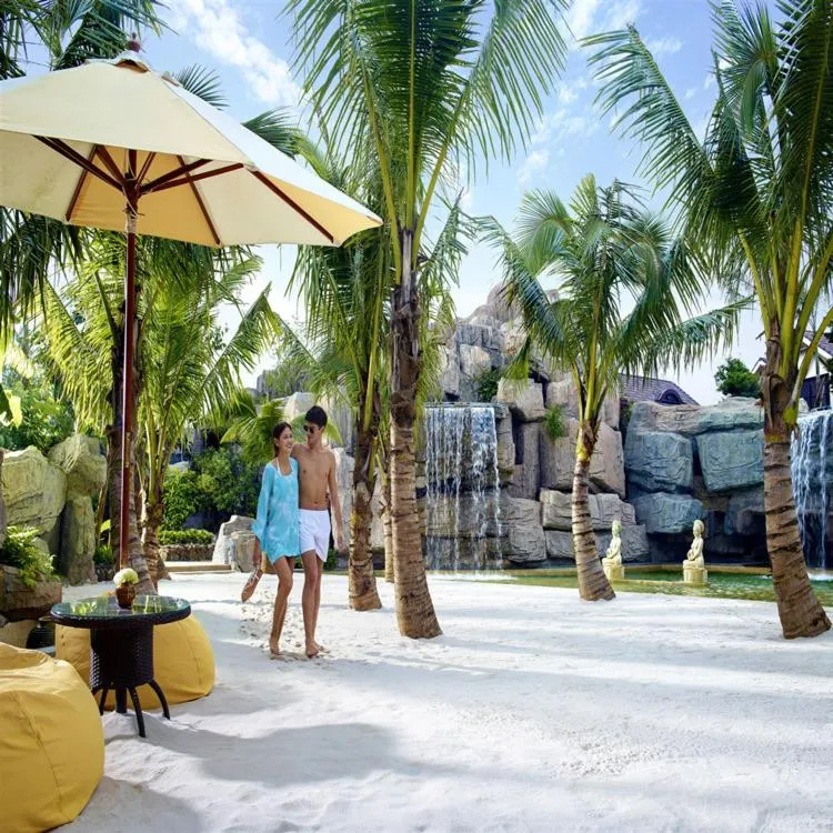 Hot Spring Bath in Mission Hills Resort Haikou