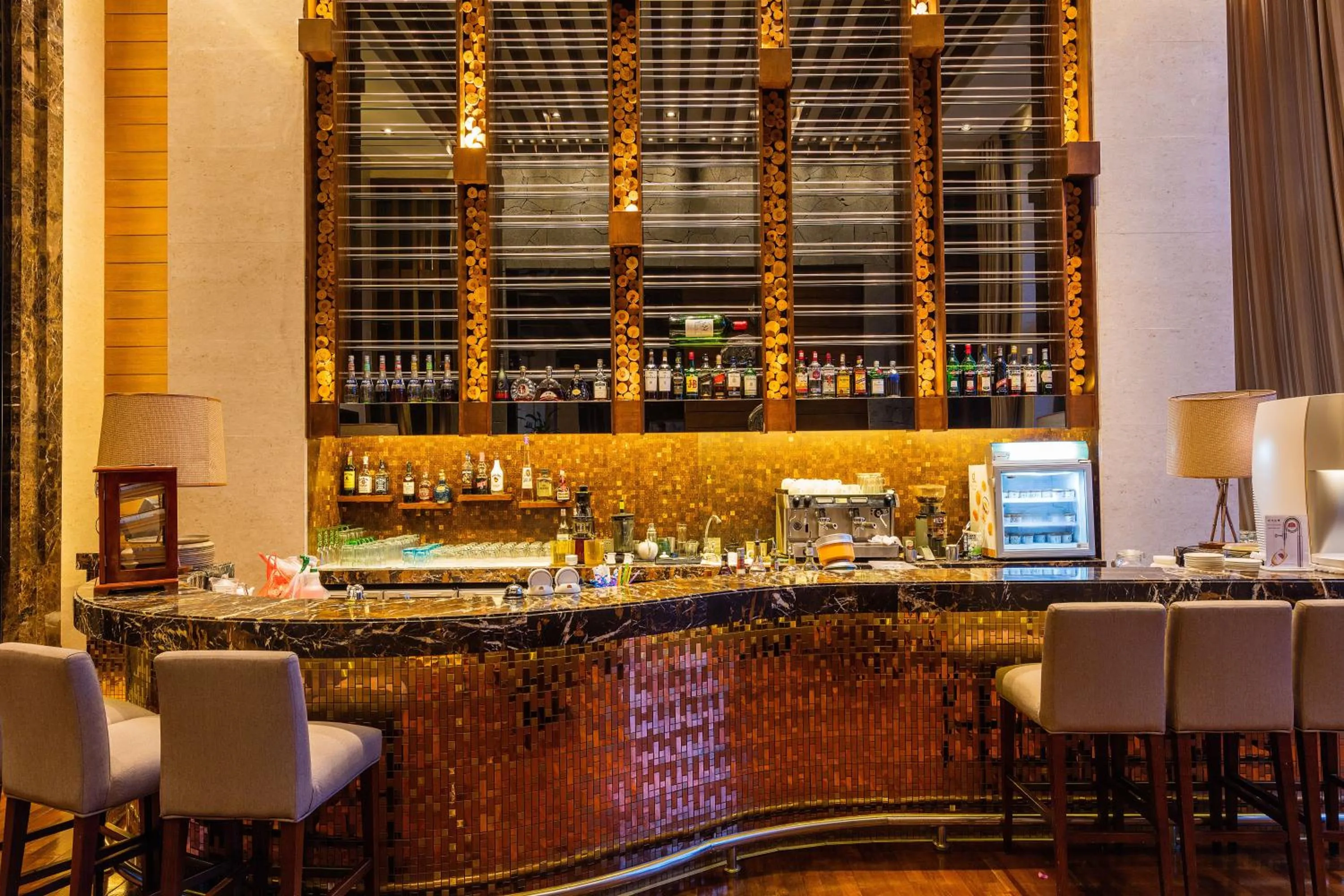 Lounge or bar in Mission Hills Resort Haikou