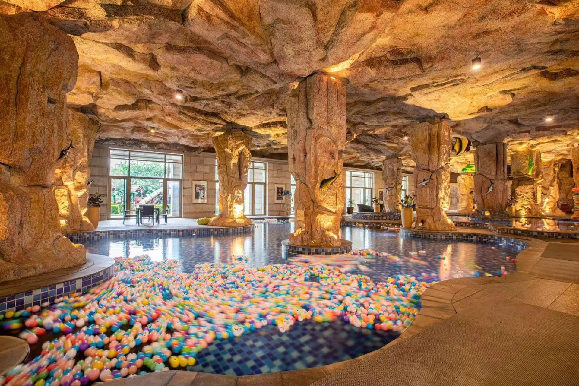 Swimming pool in Mission Hills Resort Haikou