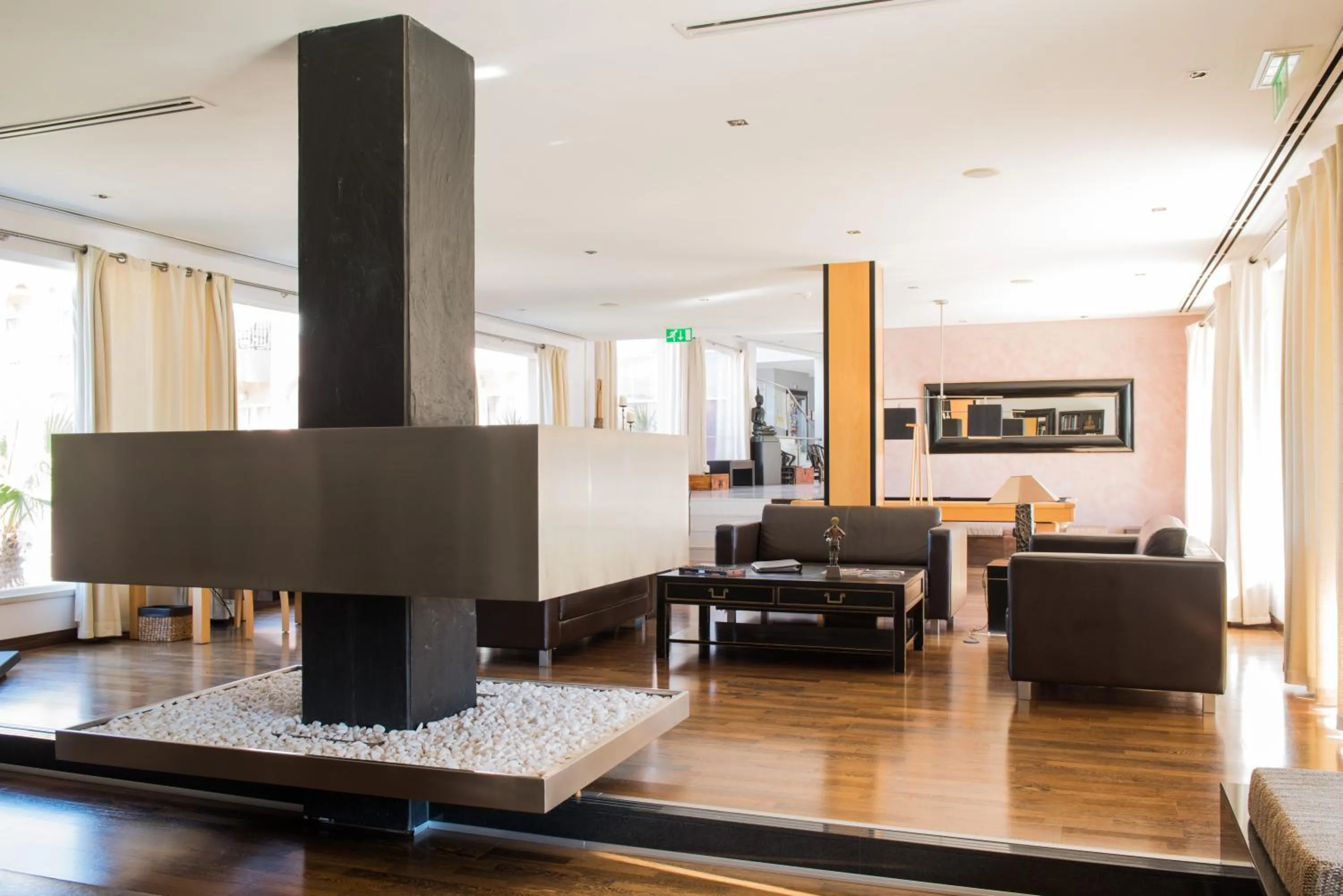 Lobby or reception in Vila Gale Collection Praia