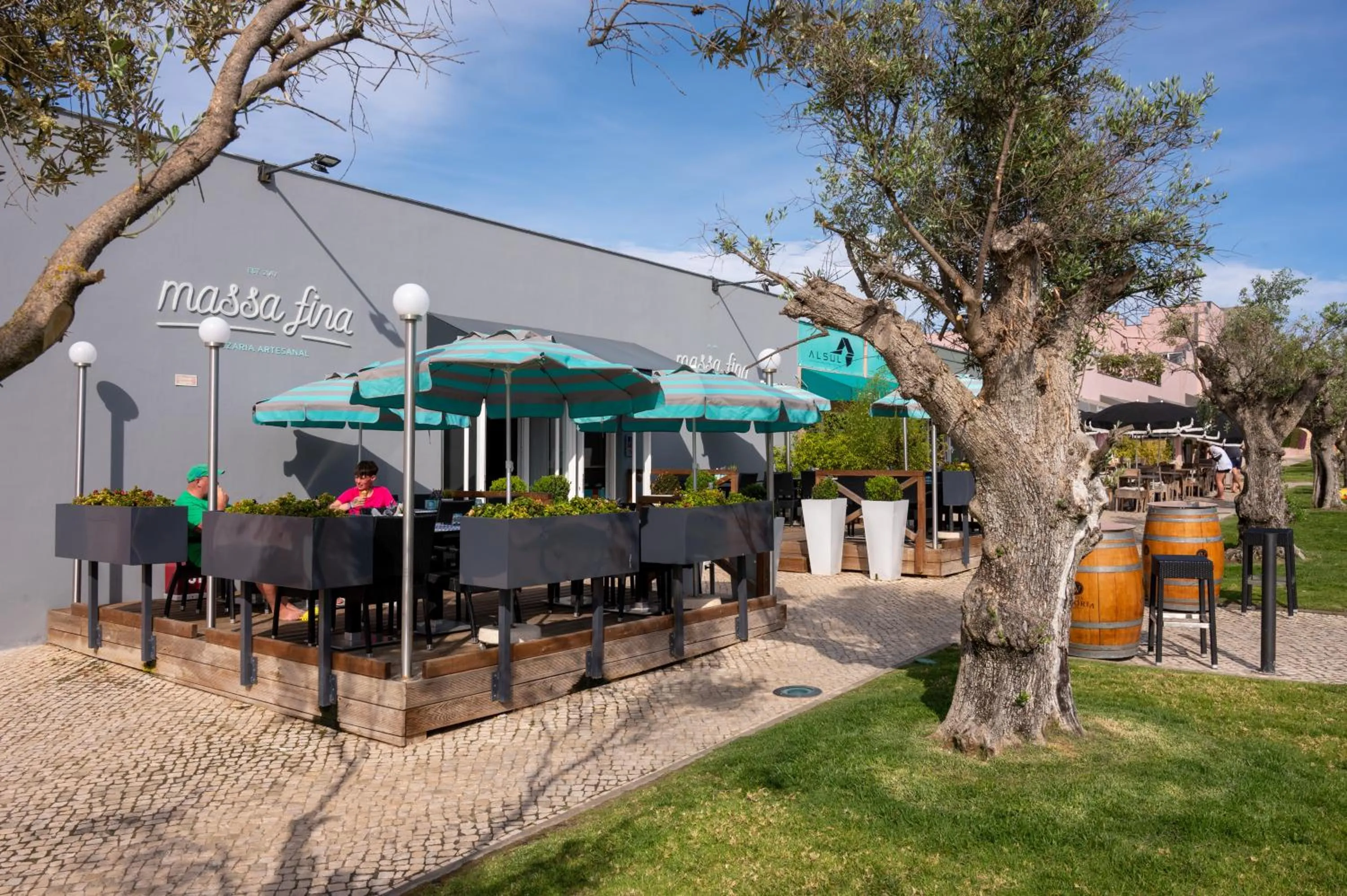 Restaurant/places to eat in Vila Gale Collection Praia