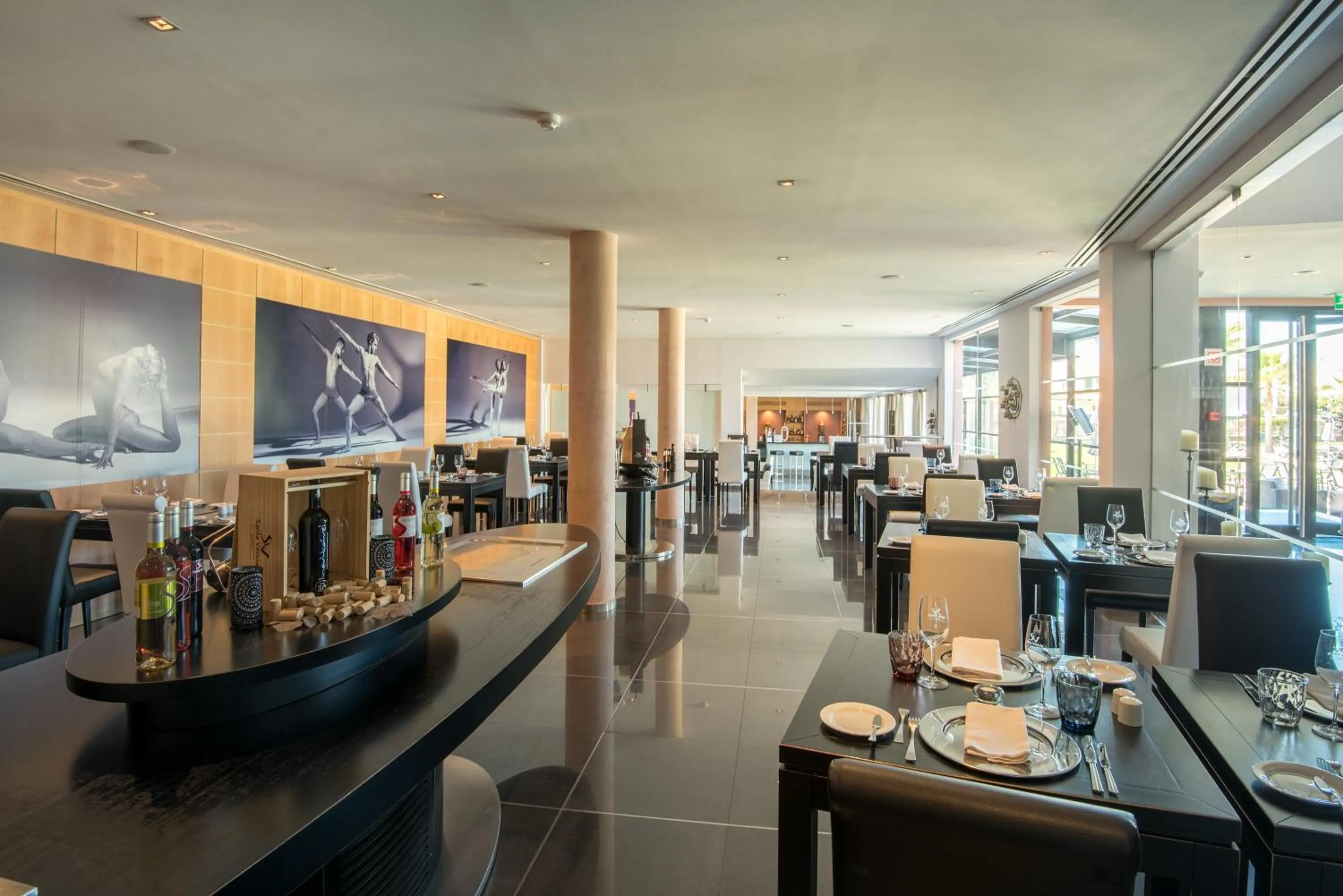 Restaurant/places to eat in Vila Gale Collection Praia