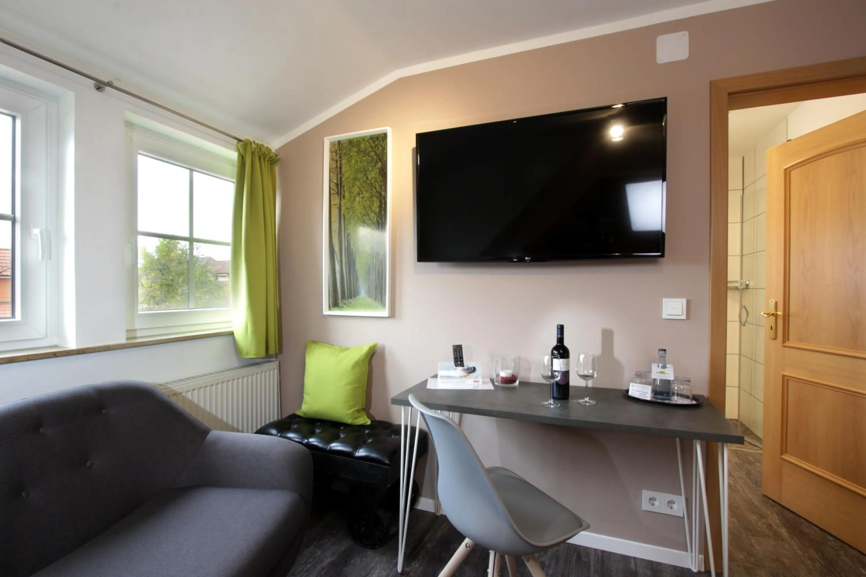 TV and multimedia in Hotel Restaurant Reichsadler