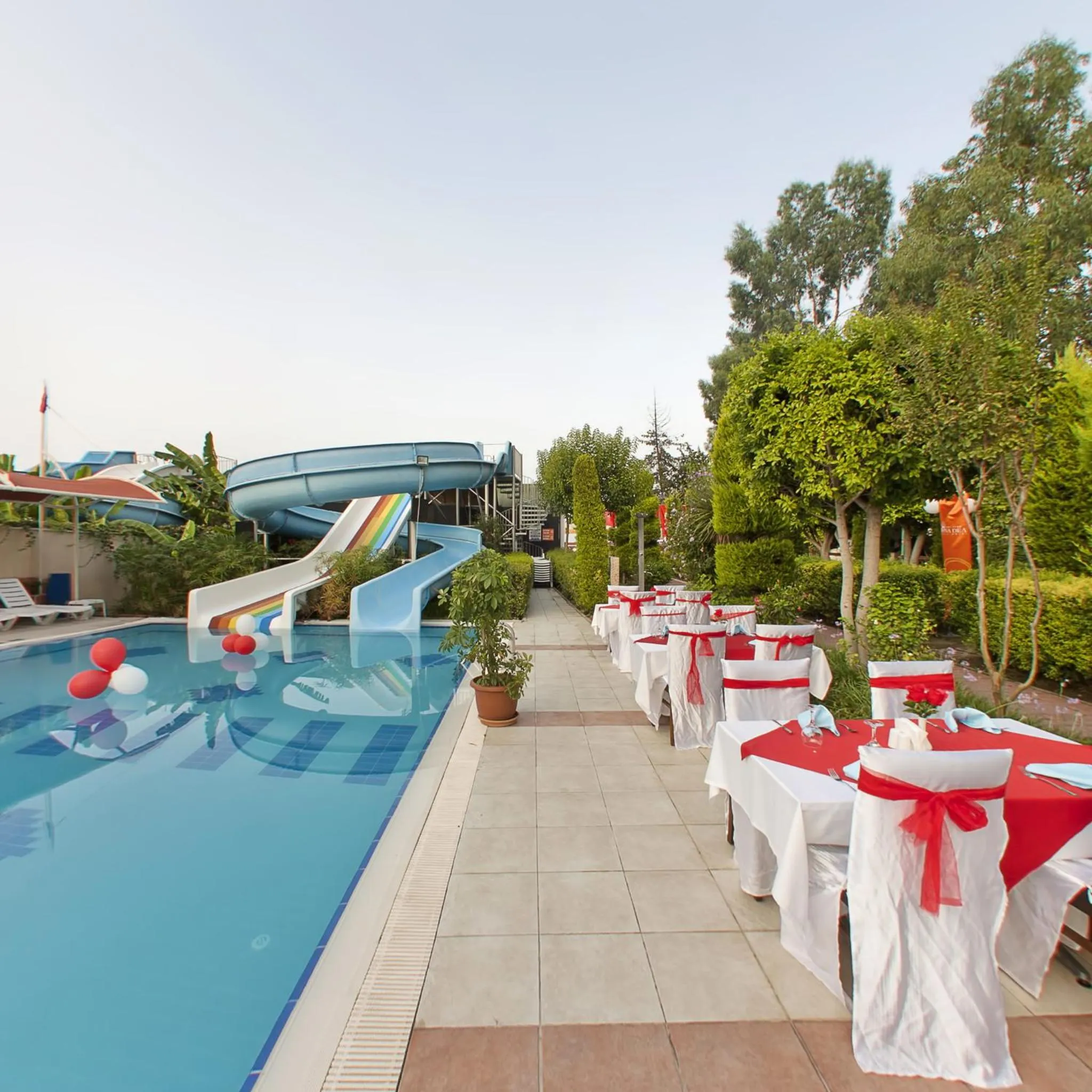 Swimming pool in Lims Bona Dea Beach Hotel