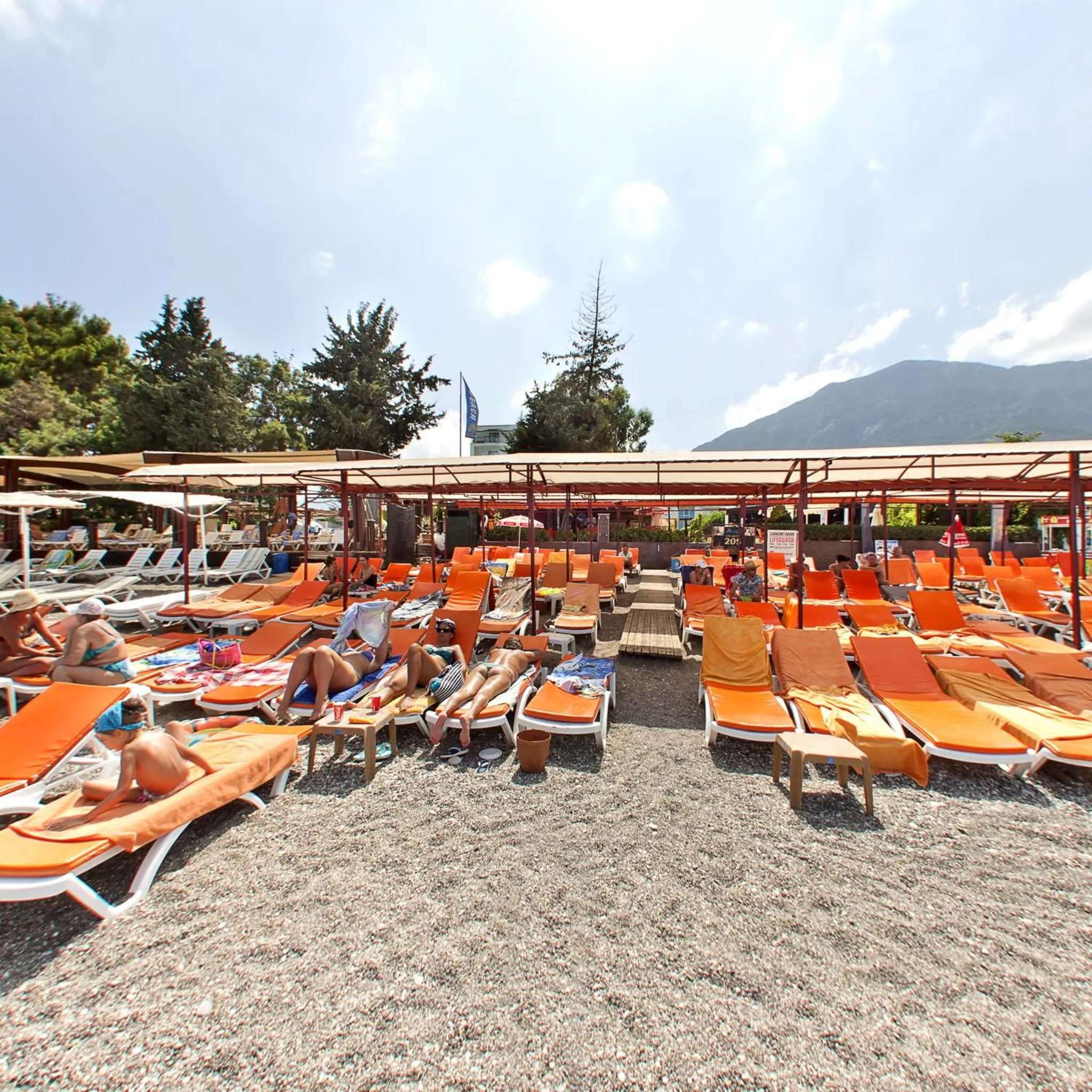 Area and facilities in Lims Bona Dea Beach Hotel