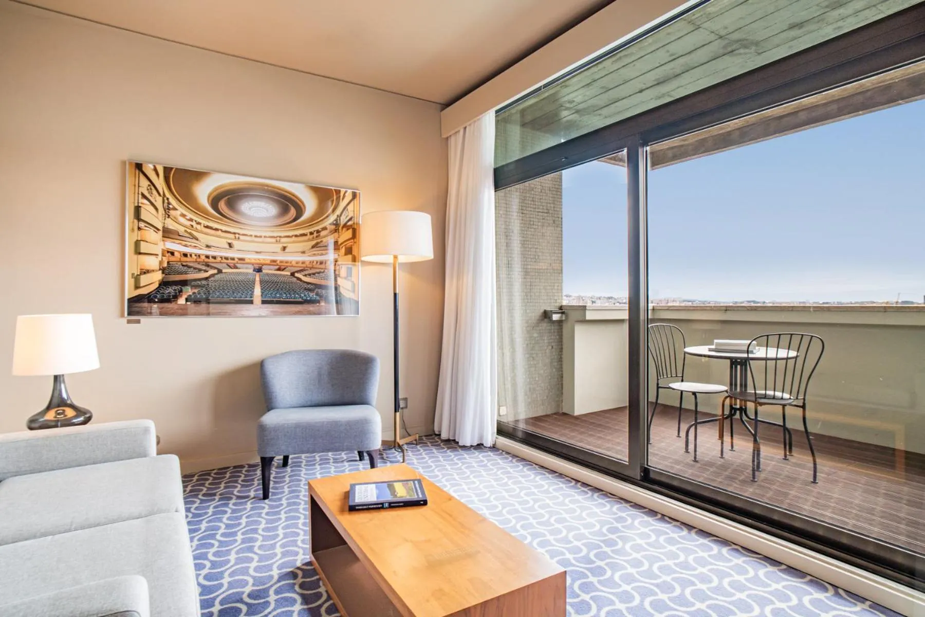 Balcony/Terrace in Hotel Dom Henrique - Downtown