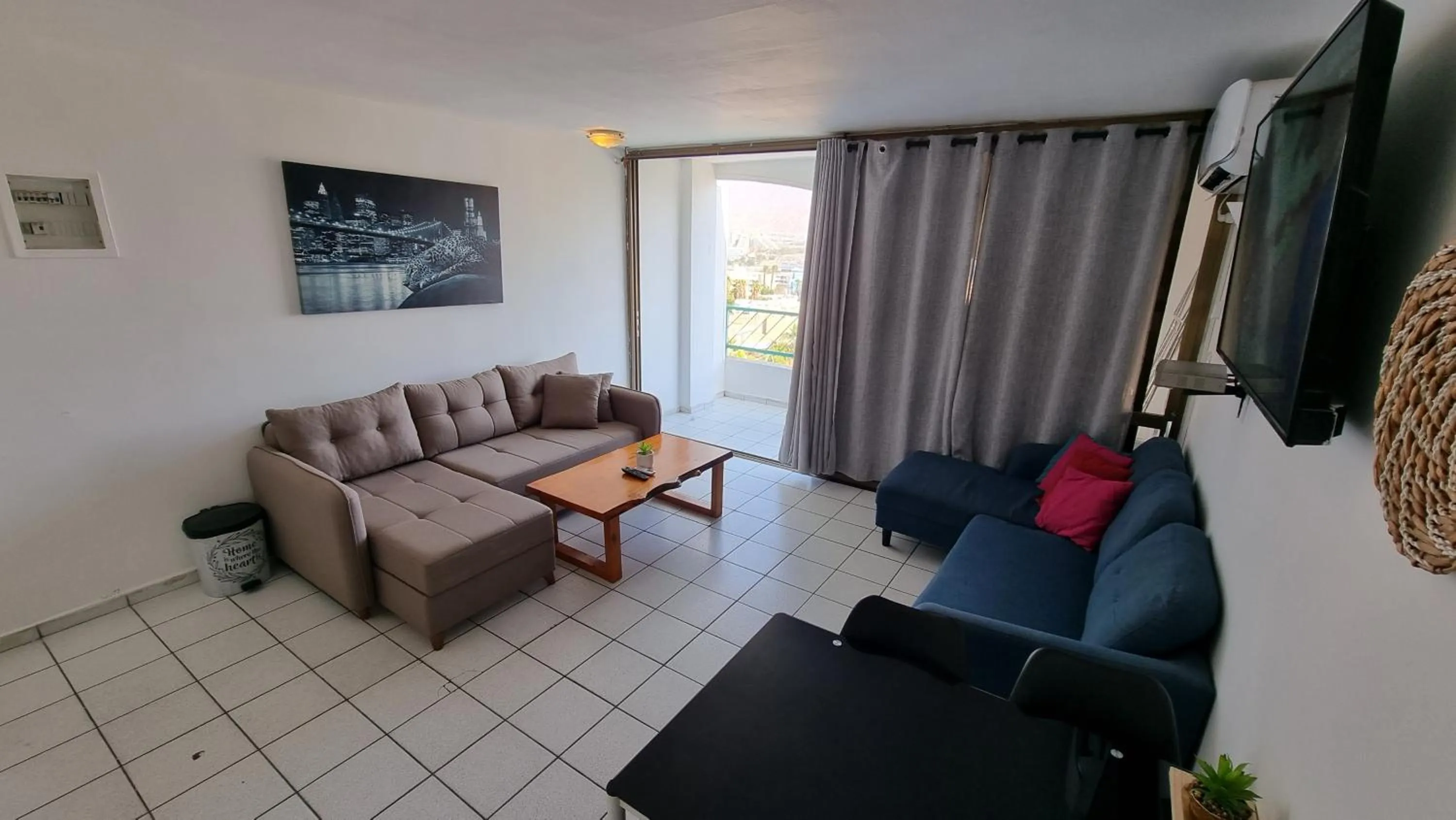 TV and multimedia in Lev Eilat Suites