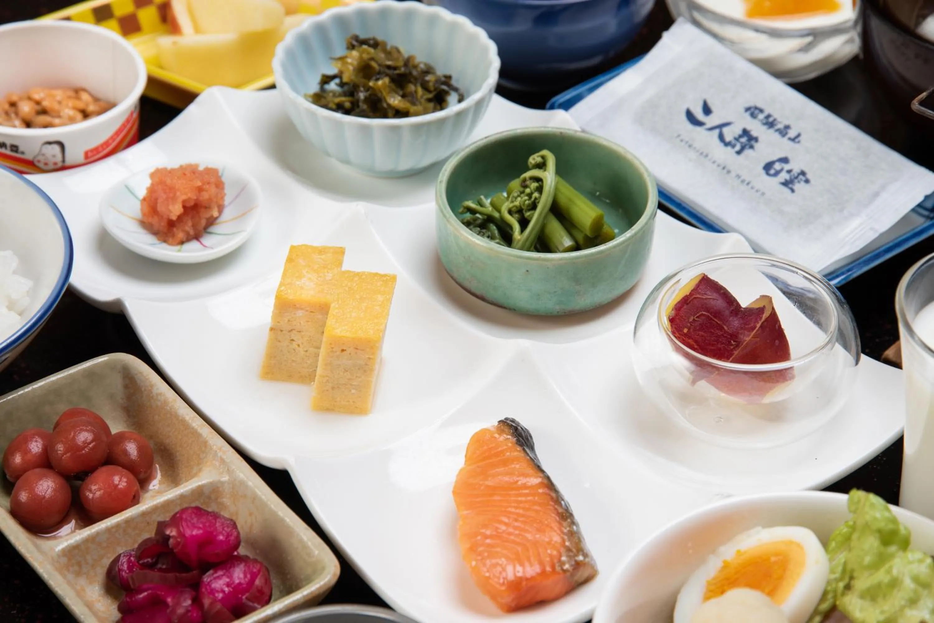 Asian breakfast in Hidatakayama Futarishizuka Hakuun