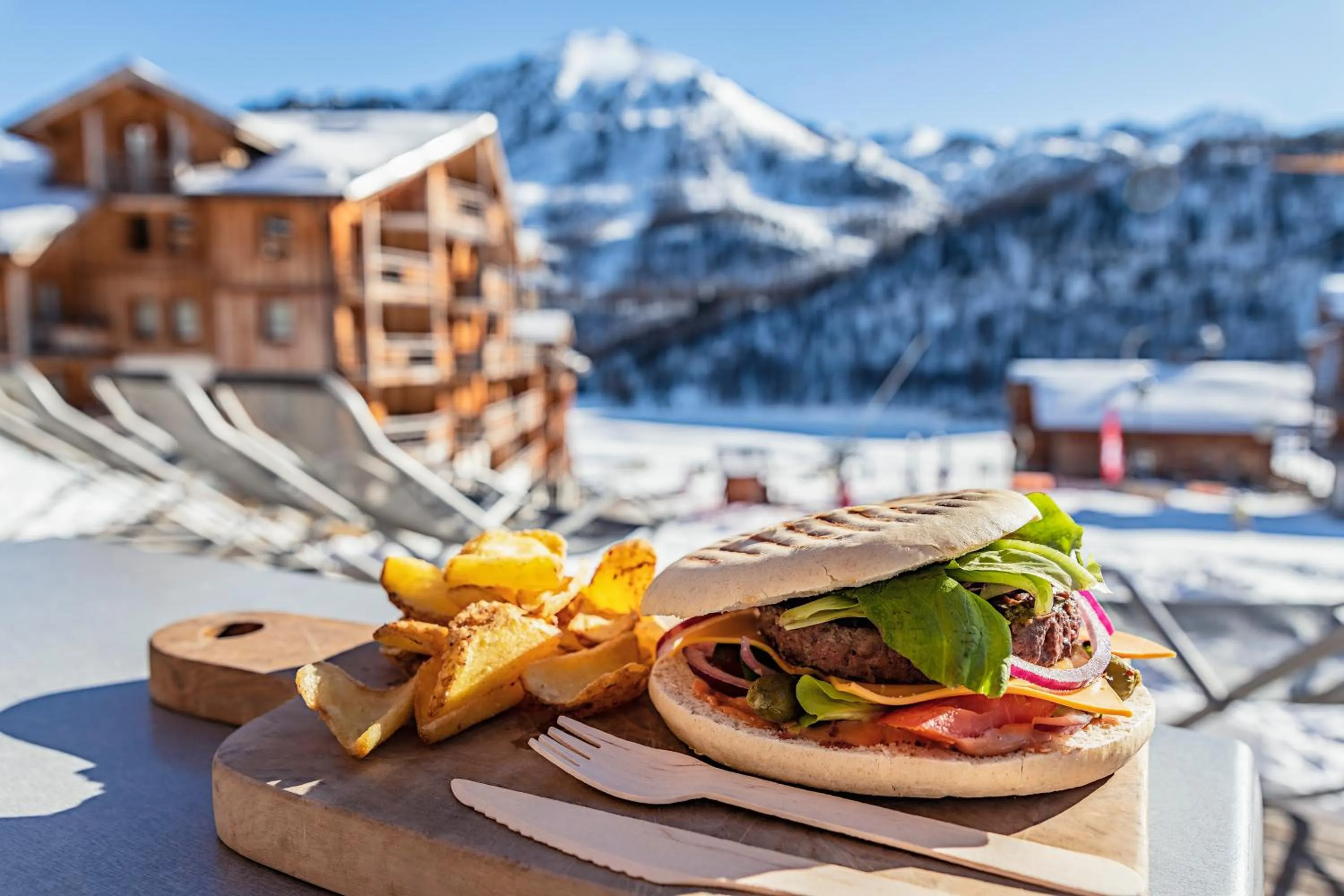 Food in Anova Hotel & Spa