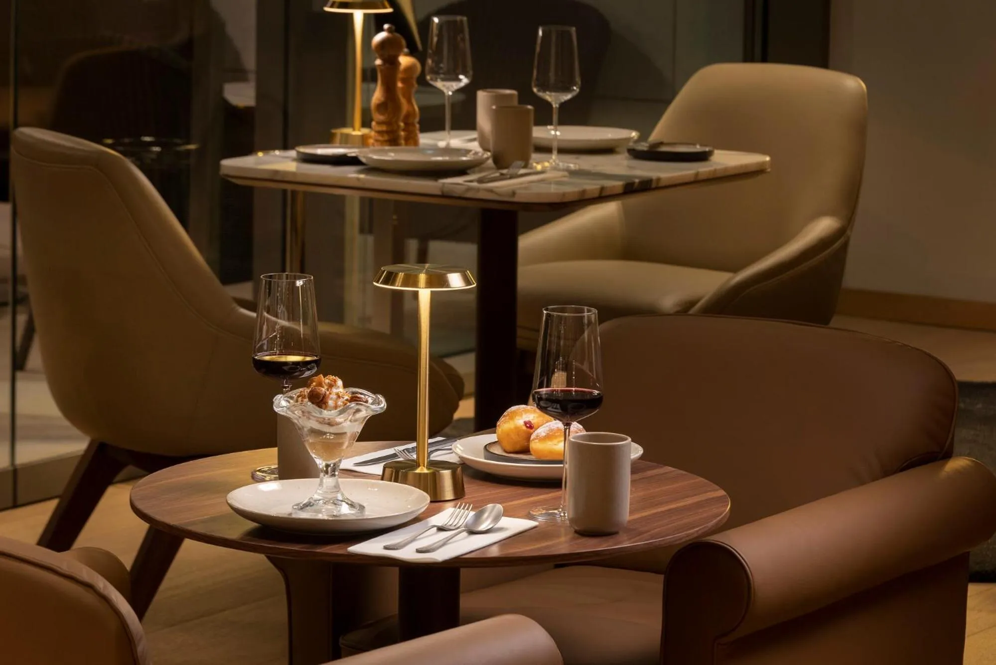 Restaurant/places to eat in EVOLUTION Cascais-Estoril Hotel