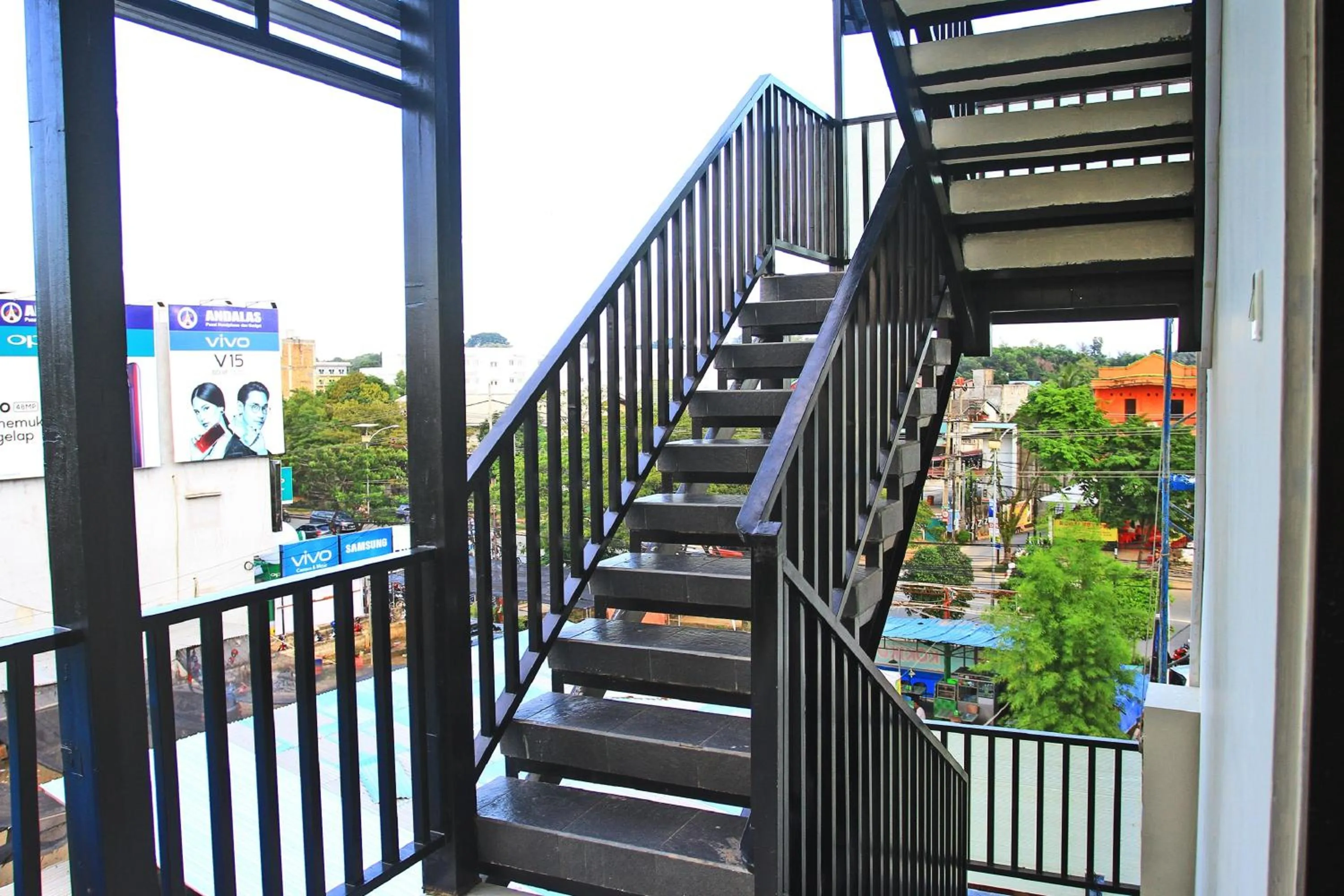 Area and facilities in RedDoorz Plus at Pelita Guest House Balikpapan