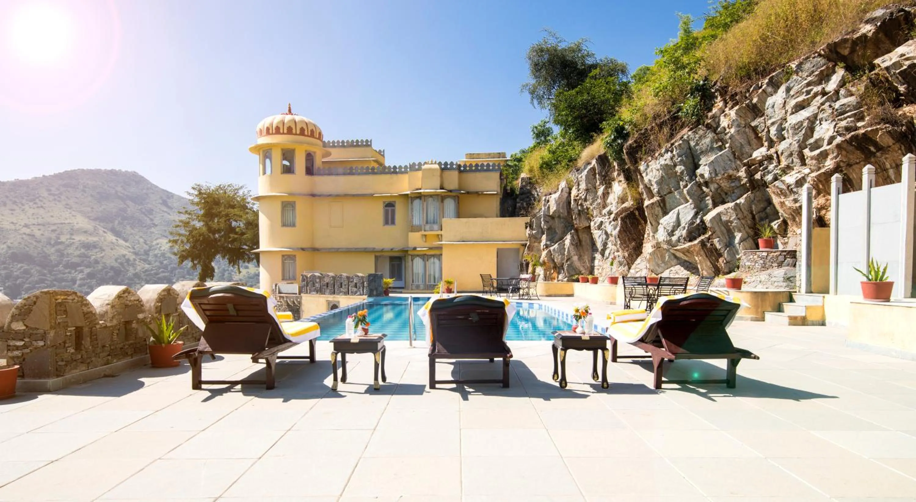 Swimming pool in Shahpura Kumbhal Villas