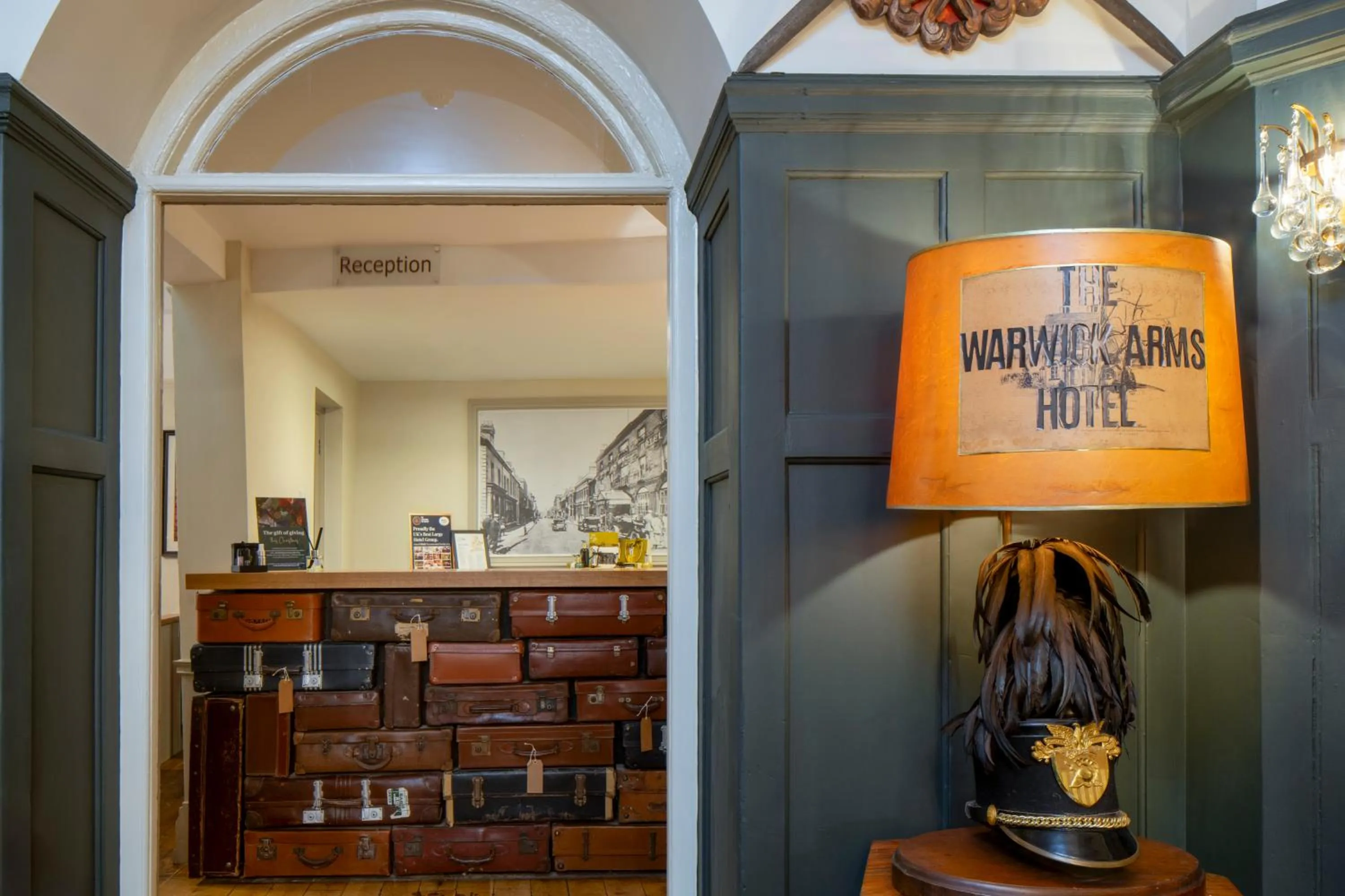 Lobby or reception in The Warwick Arms Hotel - The Coaching Inn Group