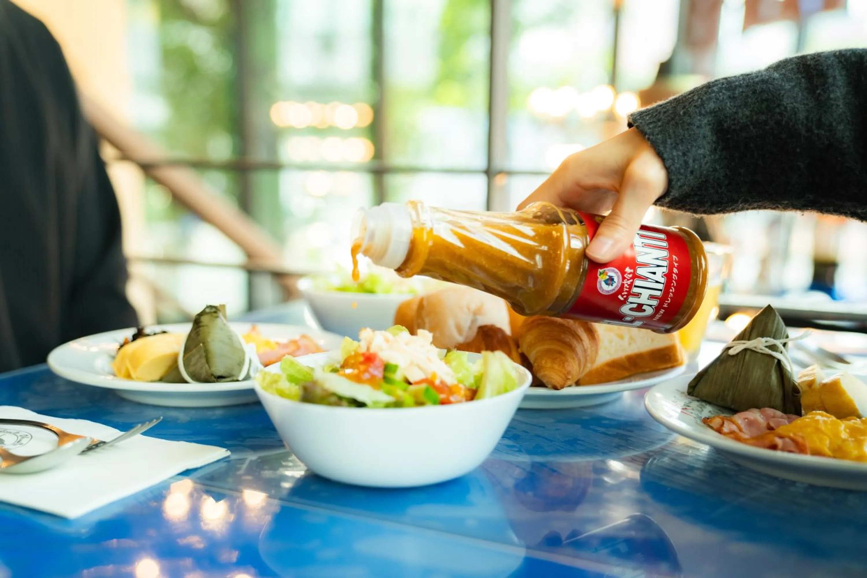 Buffet breakfast in Hotel Resol Yokohama Sakuragicho