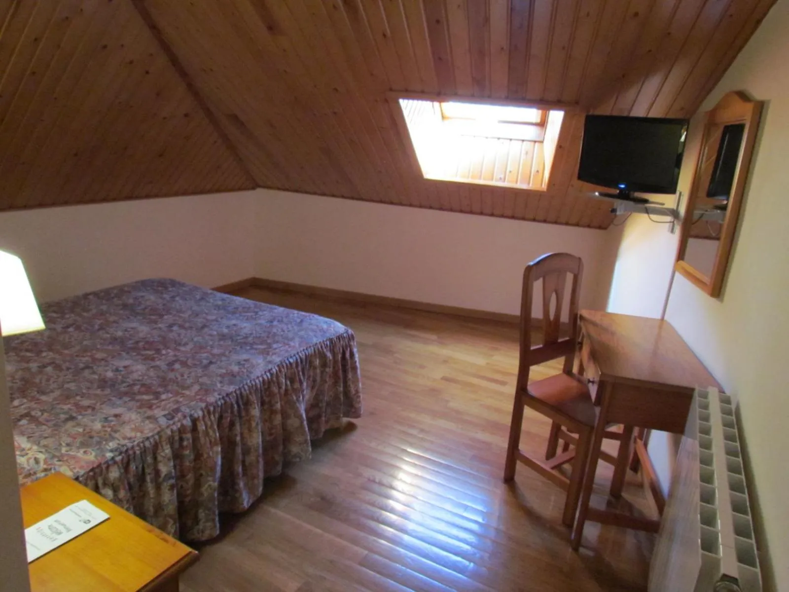 Bed in Hotel Las Nieves