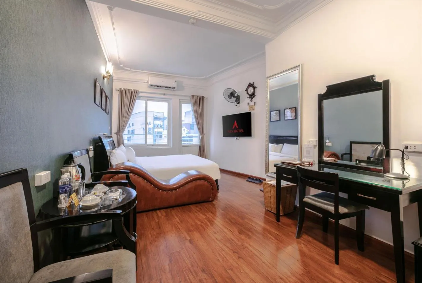 Bed in A25 Hotel - 96 Hai Bà Trưng