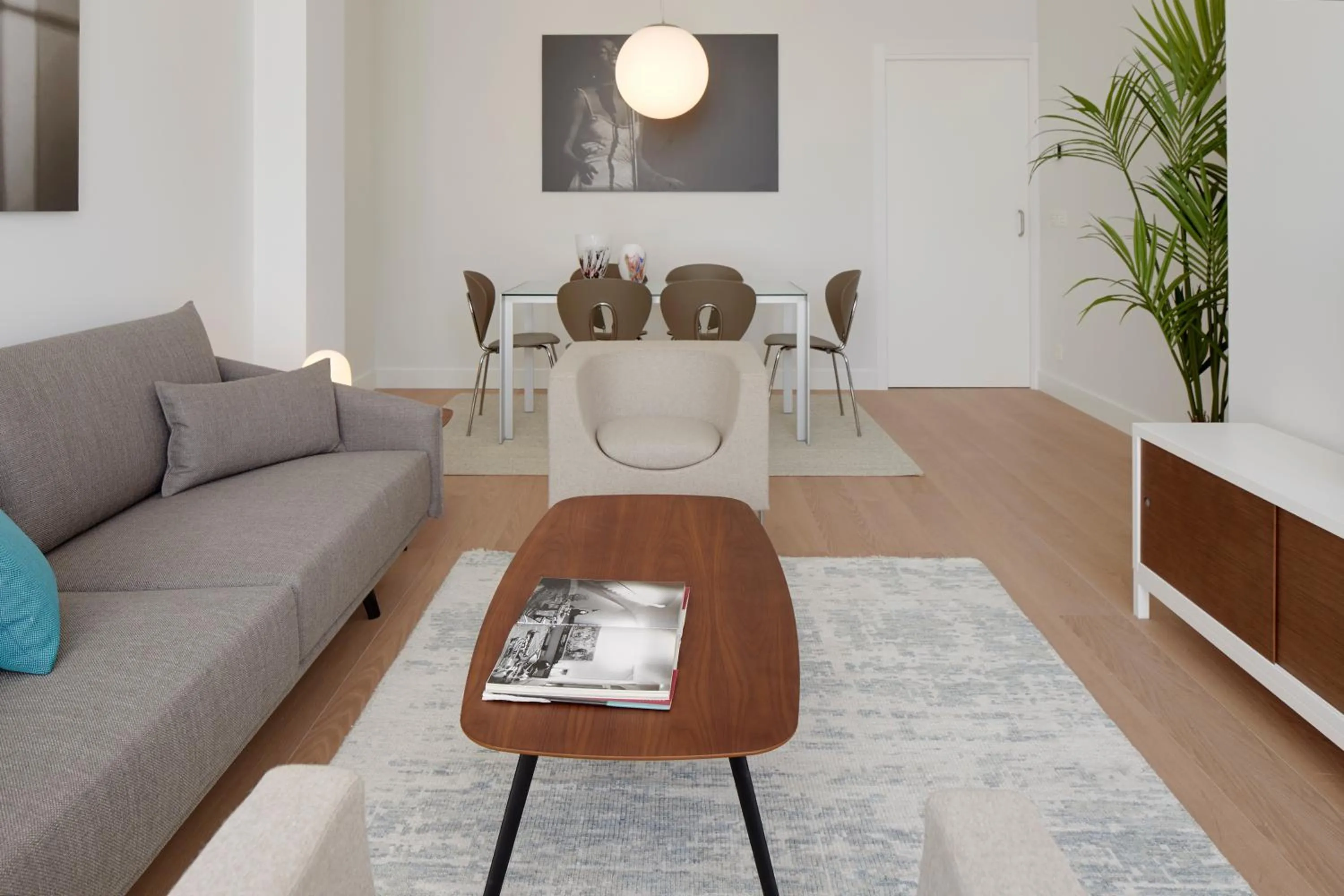 Moon River by FeelFree Rentals