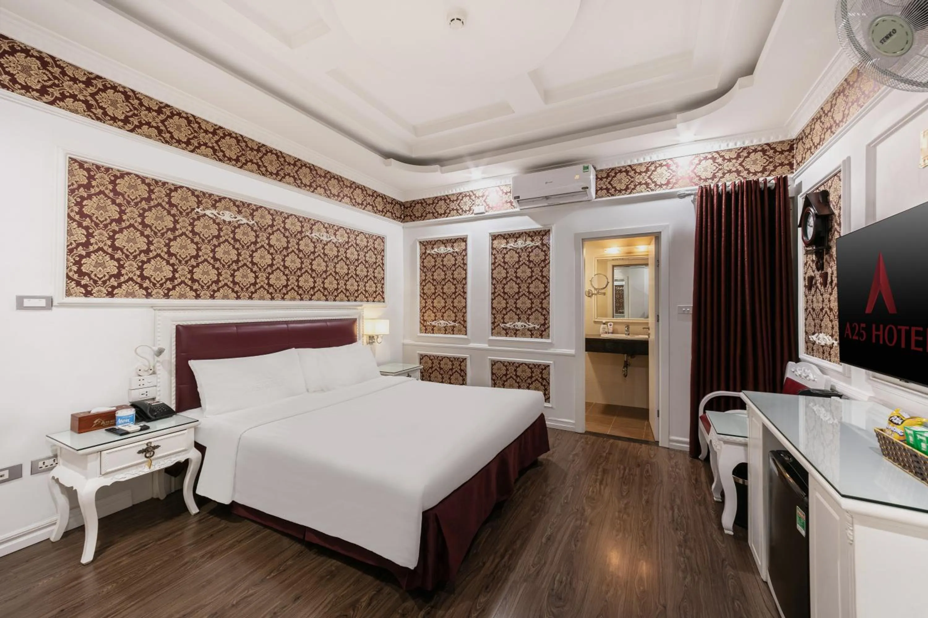Bedroom, Bed in A25 Hotel - Dịch Vọng Hậu