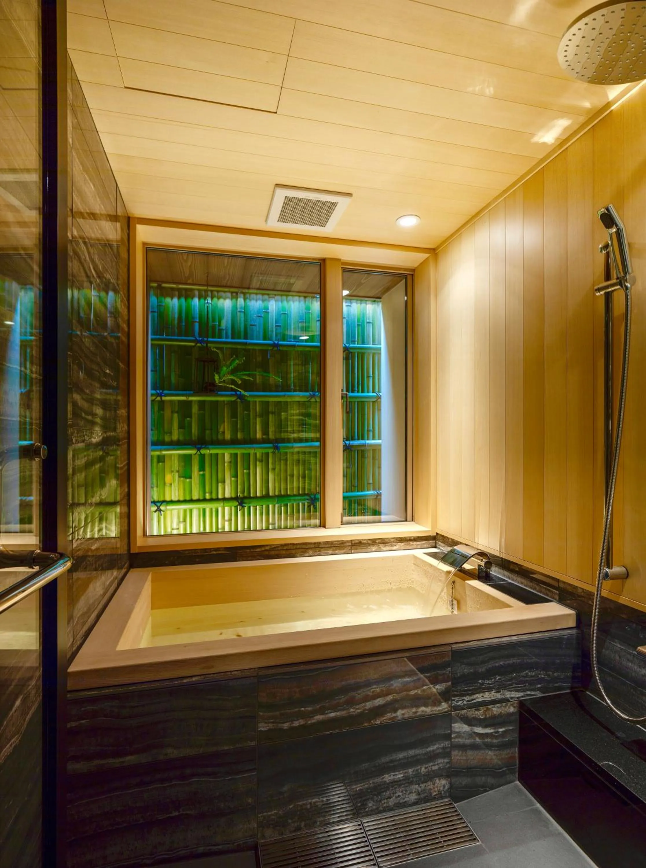 Bathroom in Campton Kiyomizu Vacation Rental