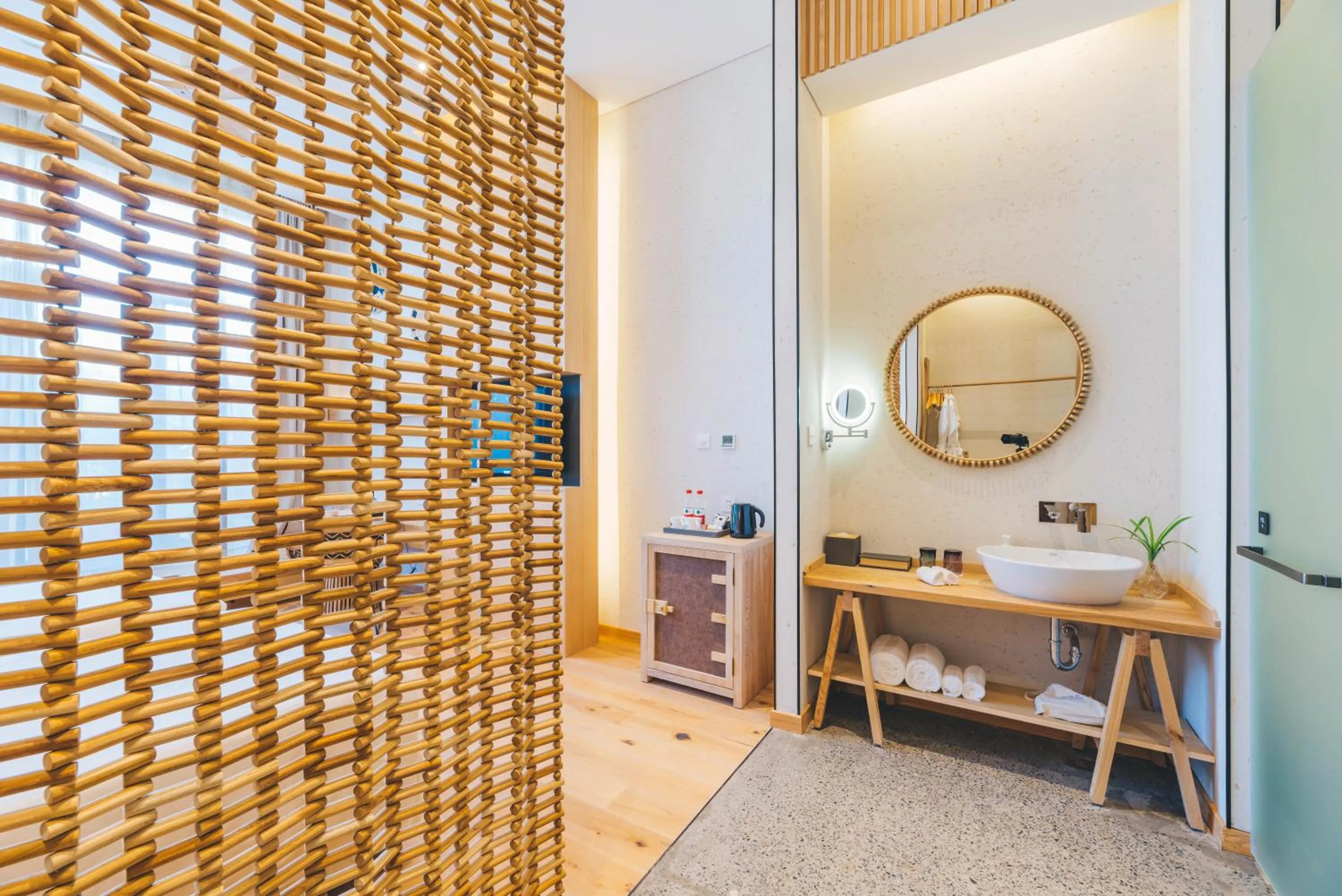 Bathroom in Manli Hotel Shanghai Pudong Airport Branch -Provide free shuttle buses to Pudong Airport and Disneyland