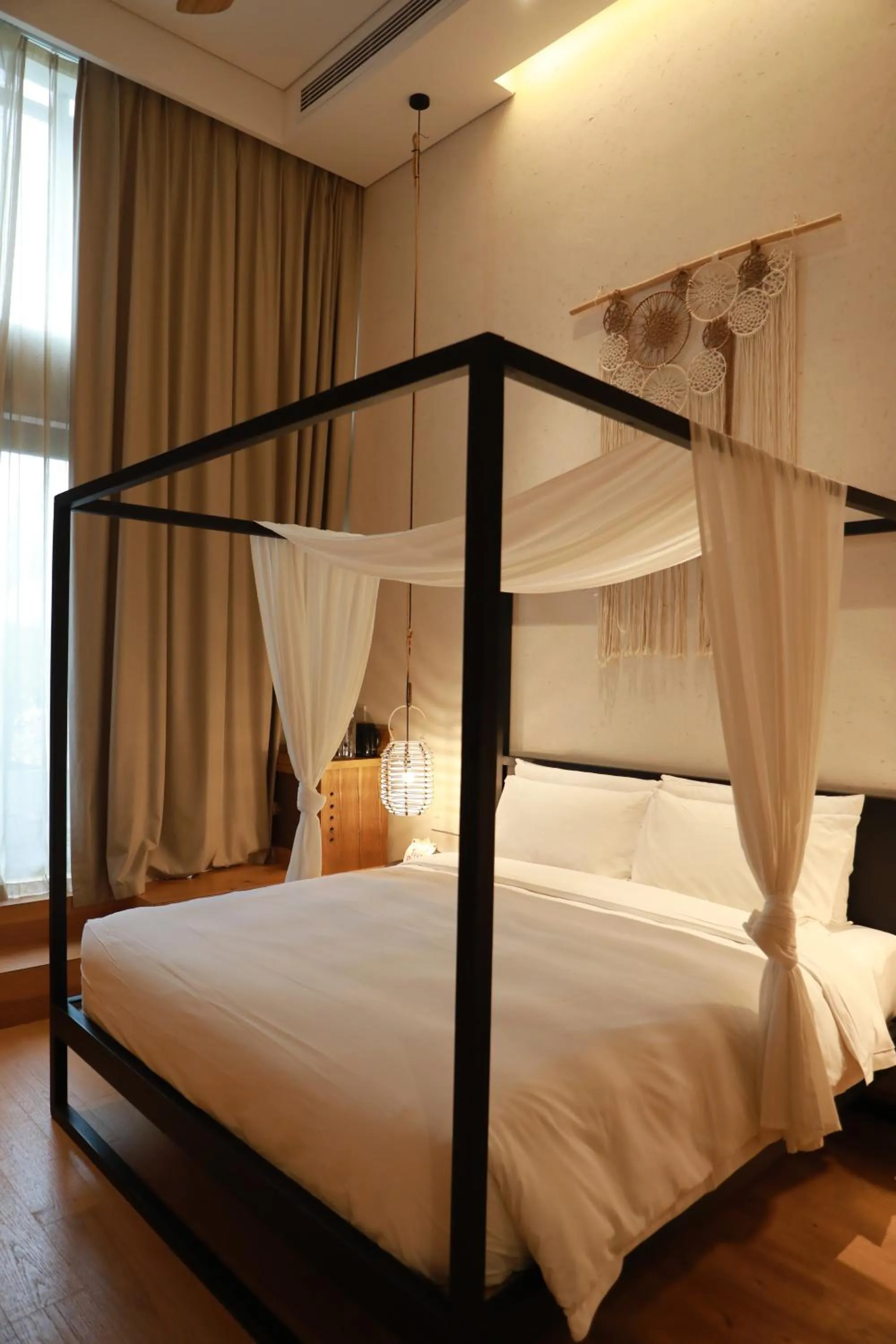 bunk bed, Bed in Manli Hotel Shanghai Pudong Airport Branch -Provide free shuttle buses to Pudong Airport and Disneyland