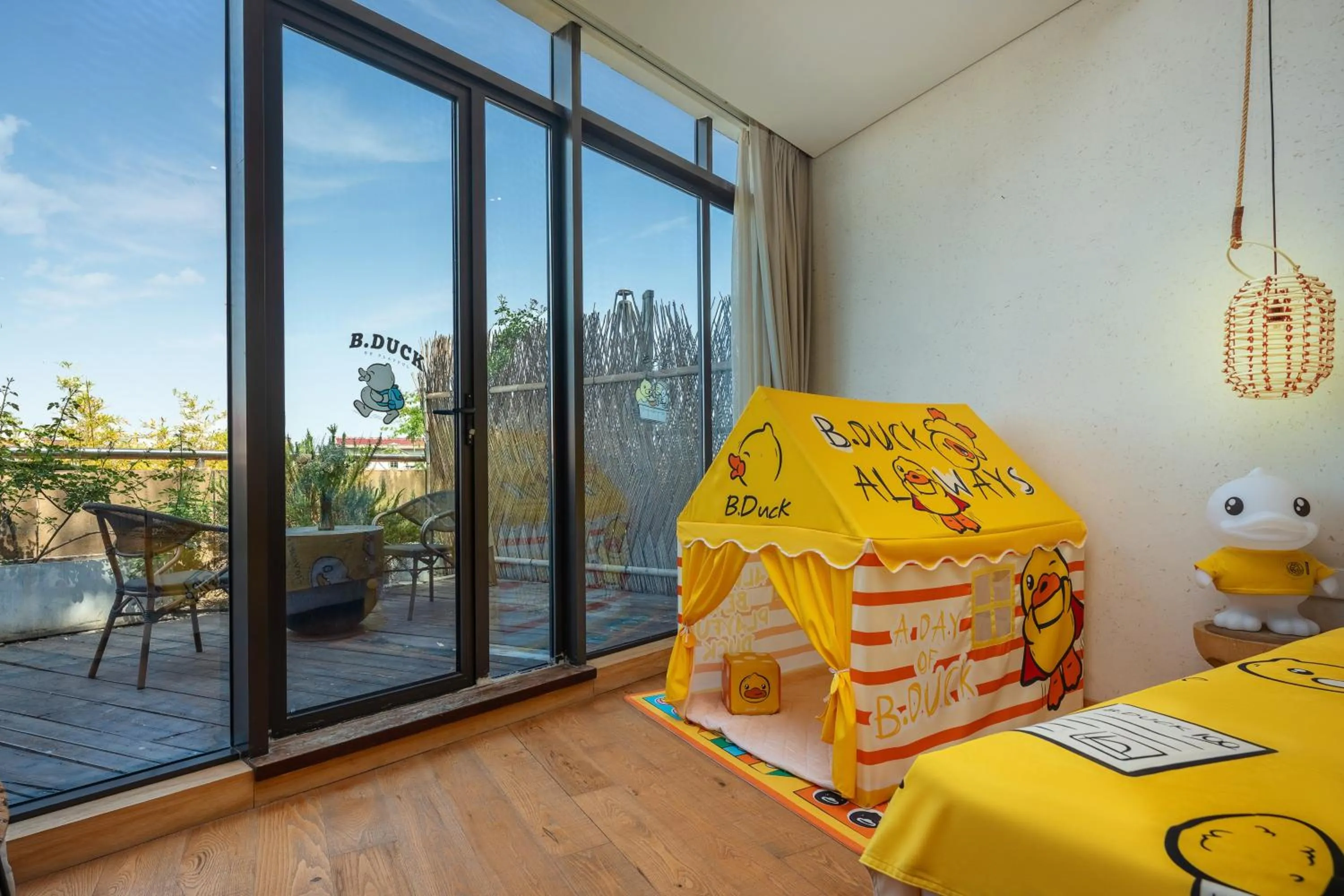 Day in Manli Hotel Shanghai Pudong Airport Branch -Provide free shuttle buses to Pudong Airport and Disneyland