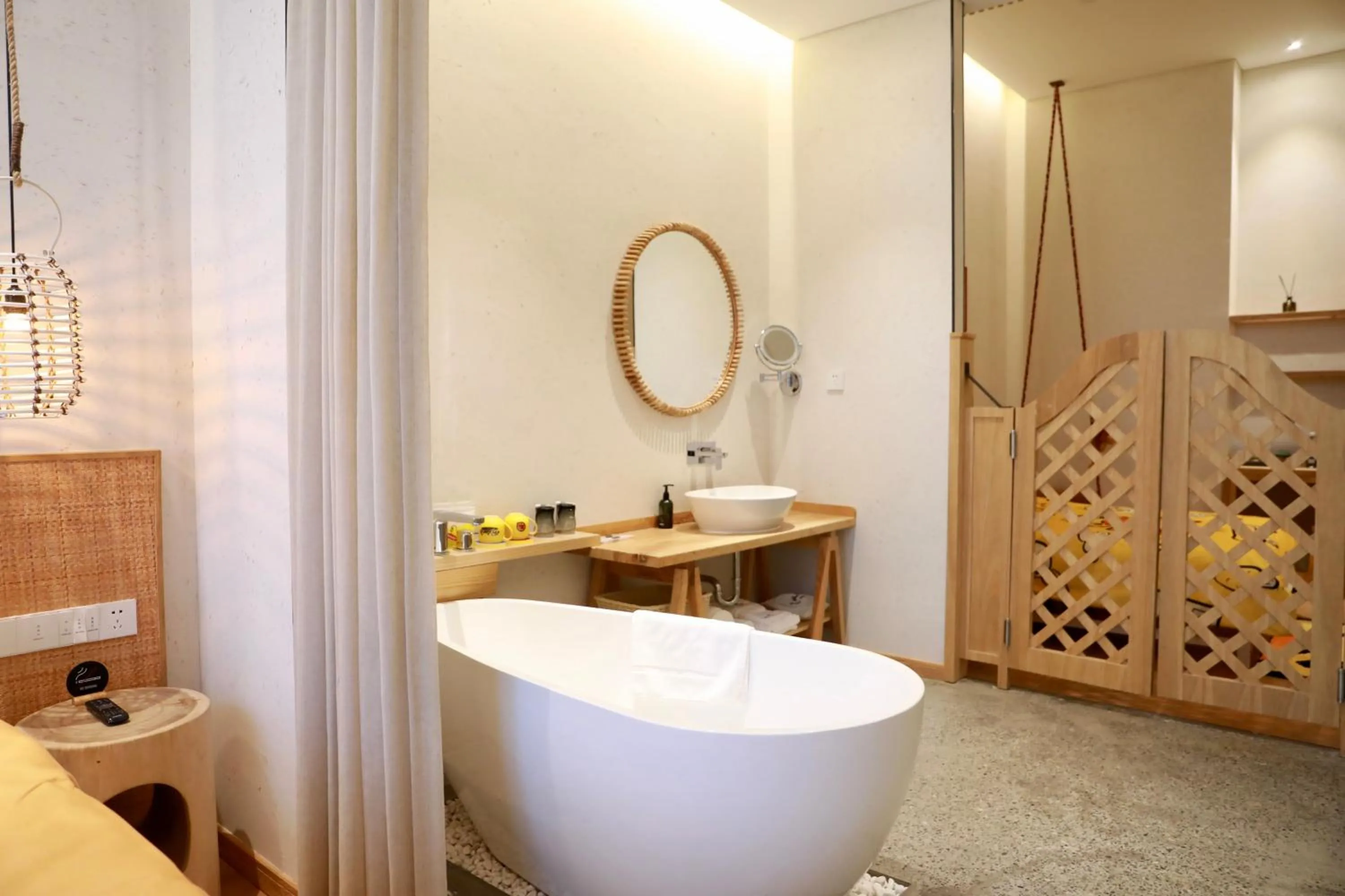 Bath in Manli Hotel Shanghai Pudong Airport Branch -Provide free shuttle buses to Pudong Airport and Disneyland