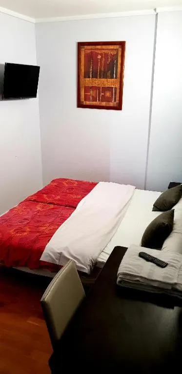 Bedroom in Terminus Fontainebleau Avon