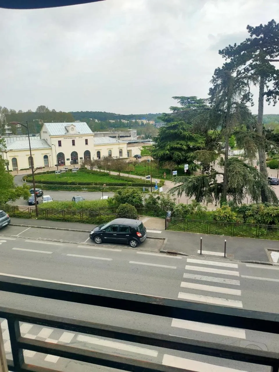 Nearby landmark in Terminus Fontainebleau Avon