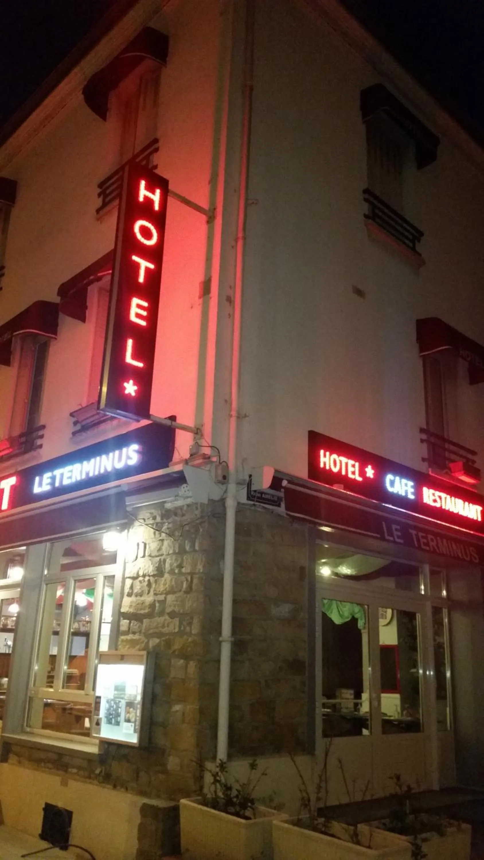 Property building in Terminus Fontainebleau Avon