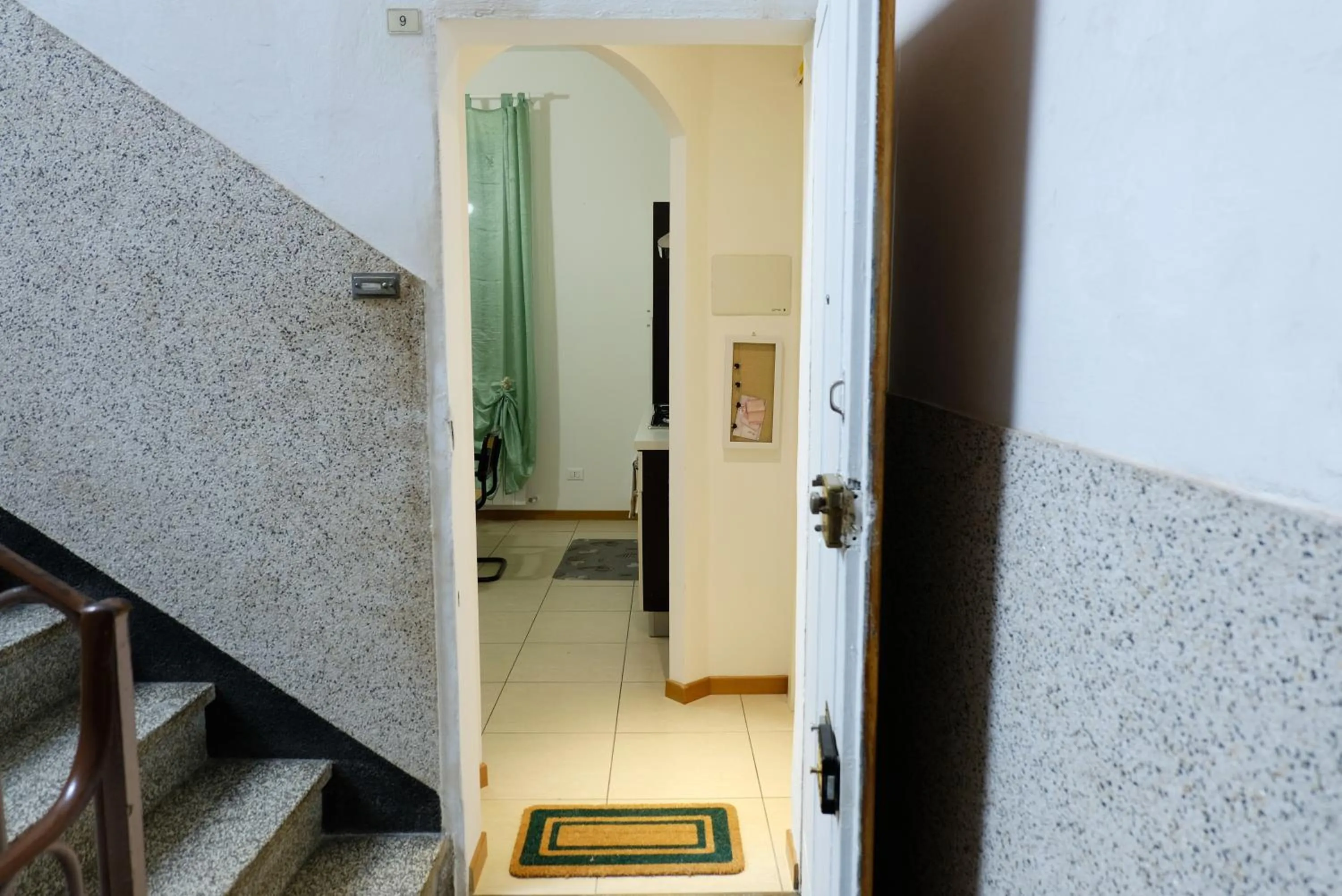 Facade/entrance in GuestHost - Marconi Airport Cozy Dream Flat