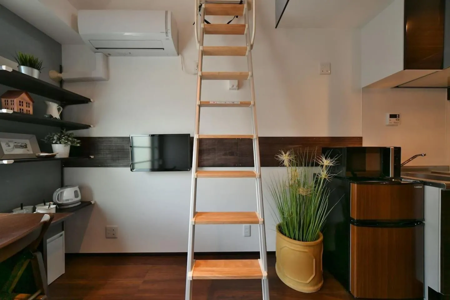 Stylewood Sangenjaya by Tranova