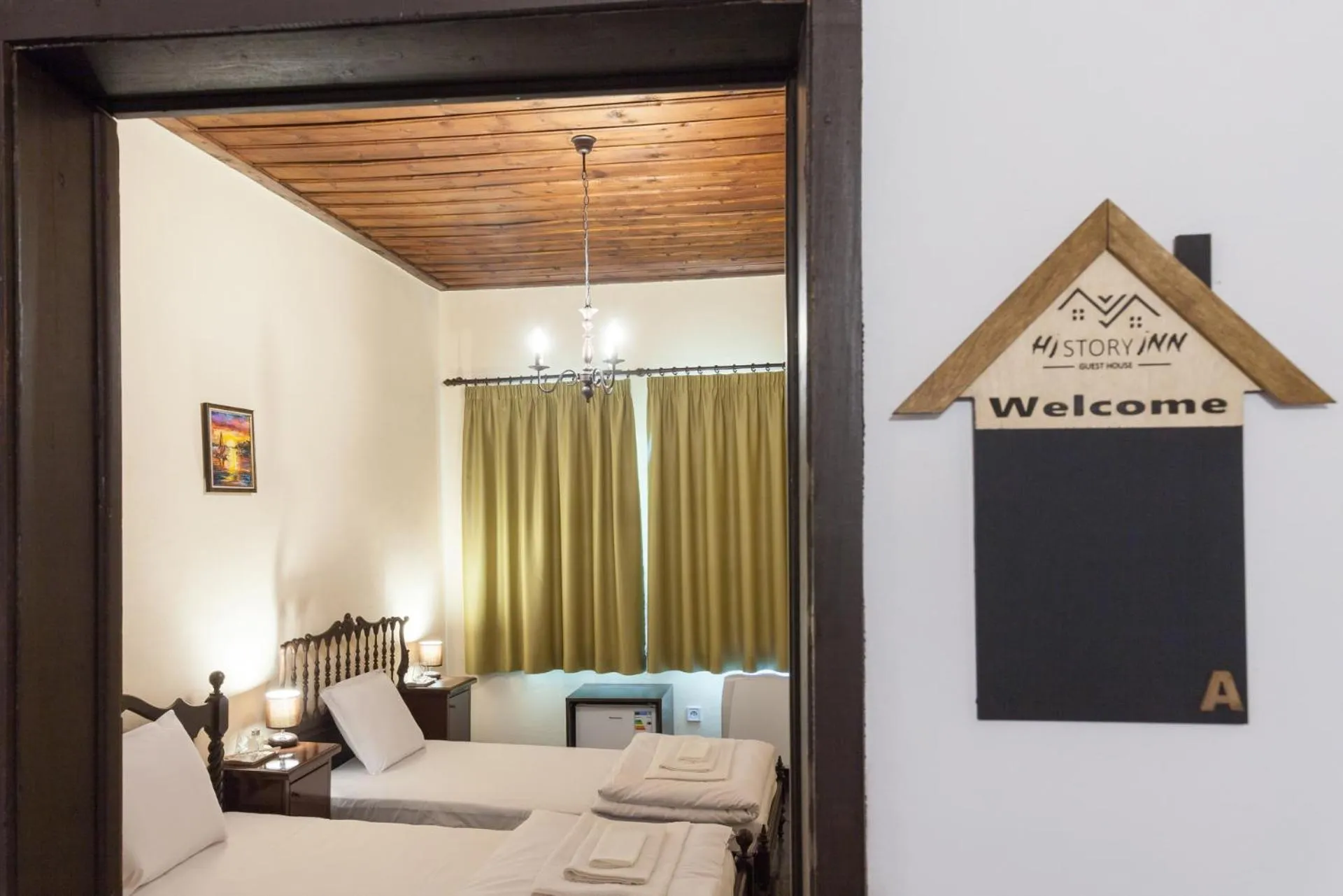 Property logo or sign, Bed in HiStory INN Unique Guest House