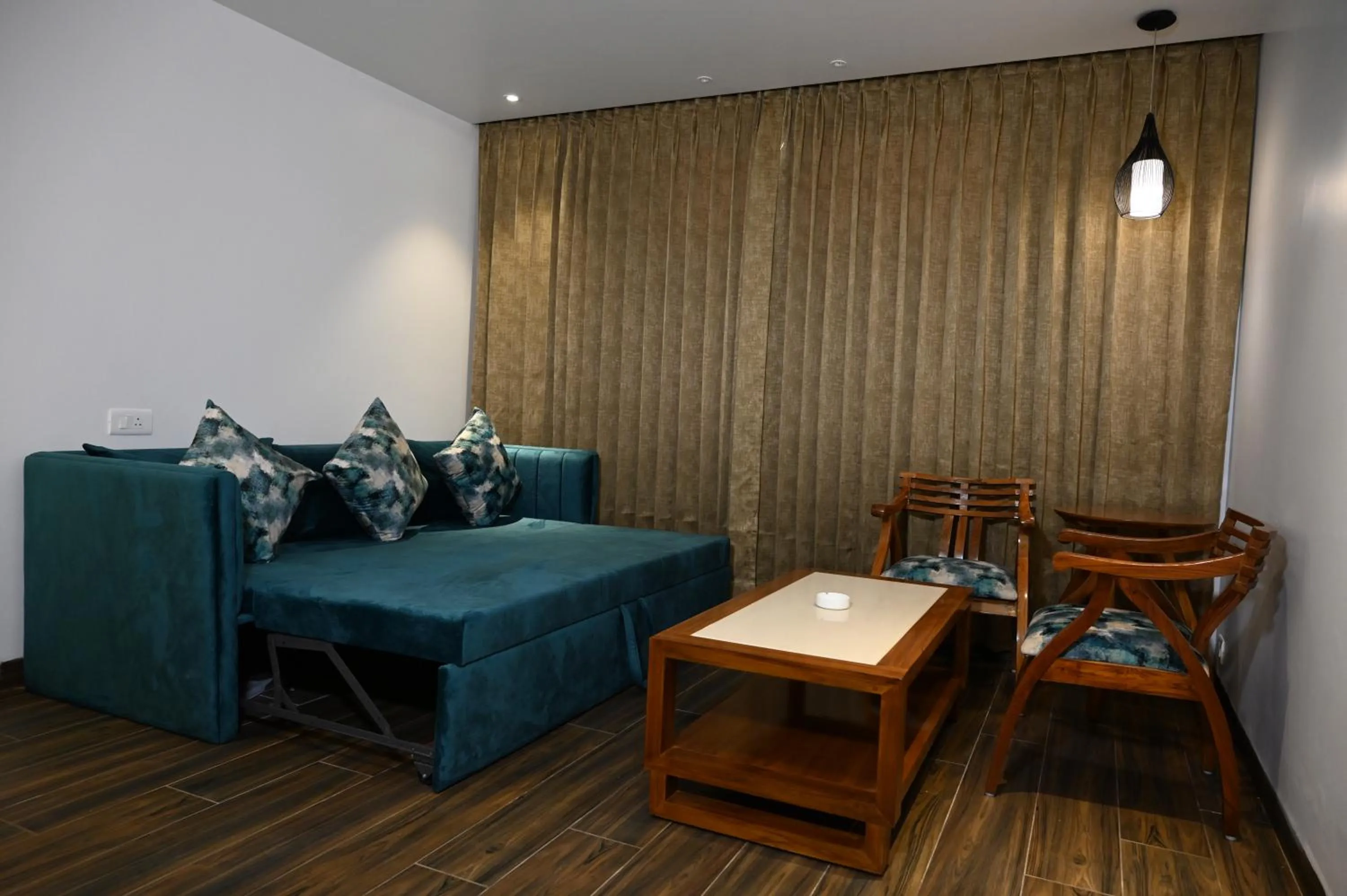 Seating area in Hotel Lawrence