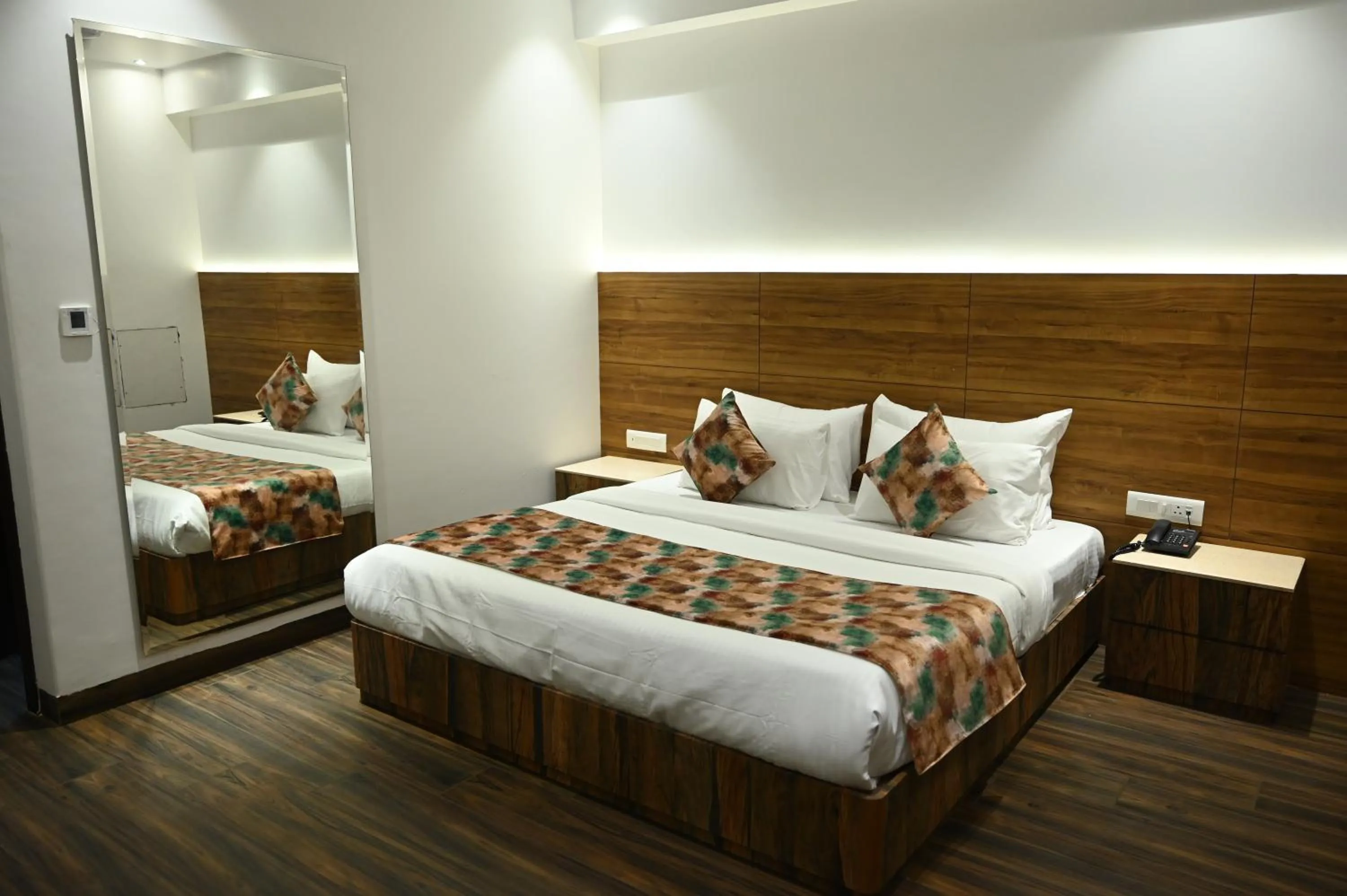 Bedroom, Bed in Hotel Lawrence