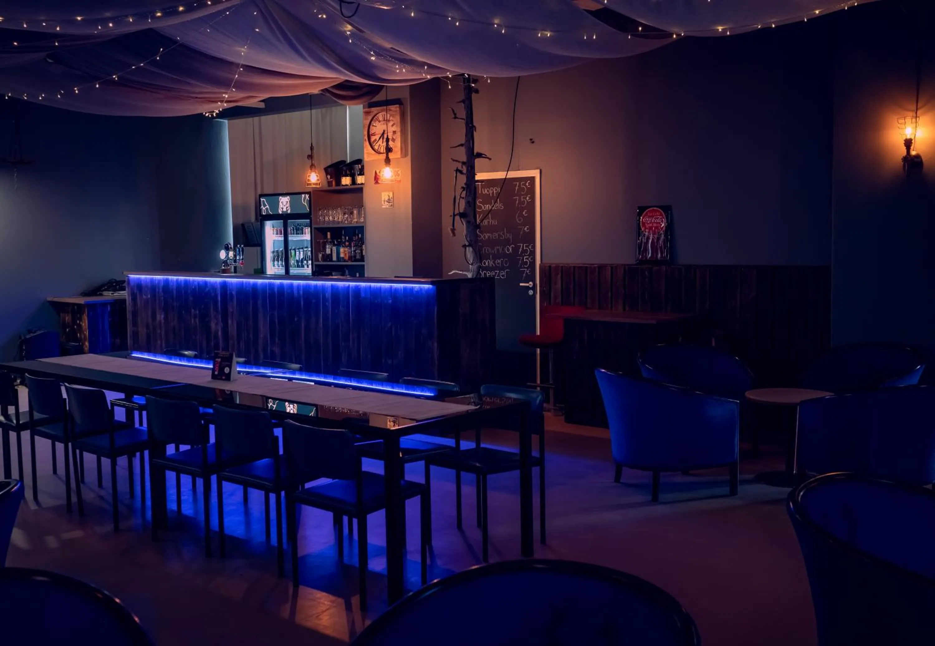 Lounge or bar in Hotel Metsähirvas