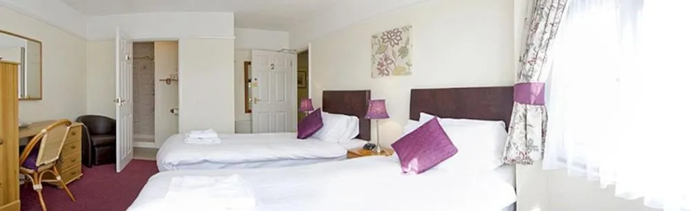 Bed in Green Haven Guest House