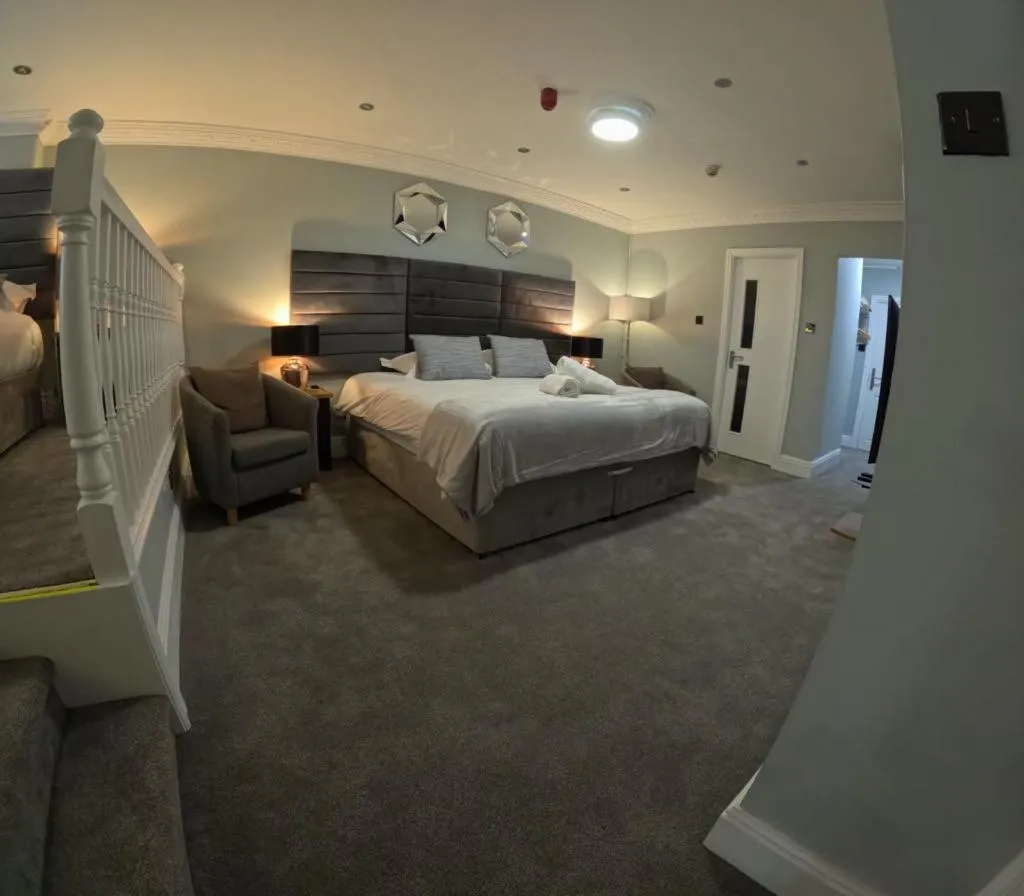 Bed in Ellan Vannin Hotel