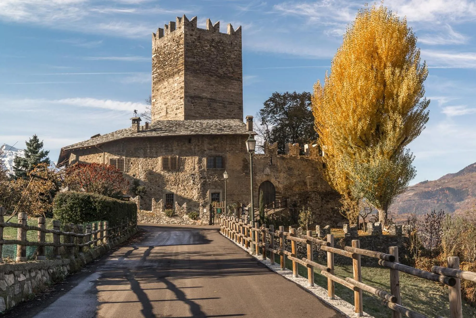 Quiet street view in B&B La Tour de Villa