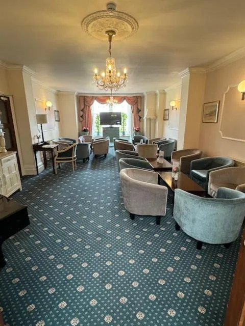 Lounge or bar in Runnymede Court Hotel