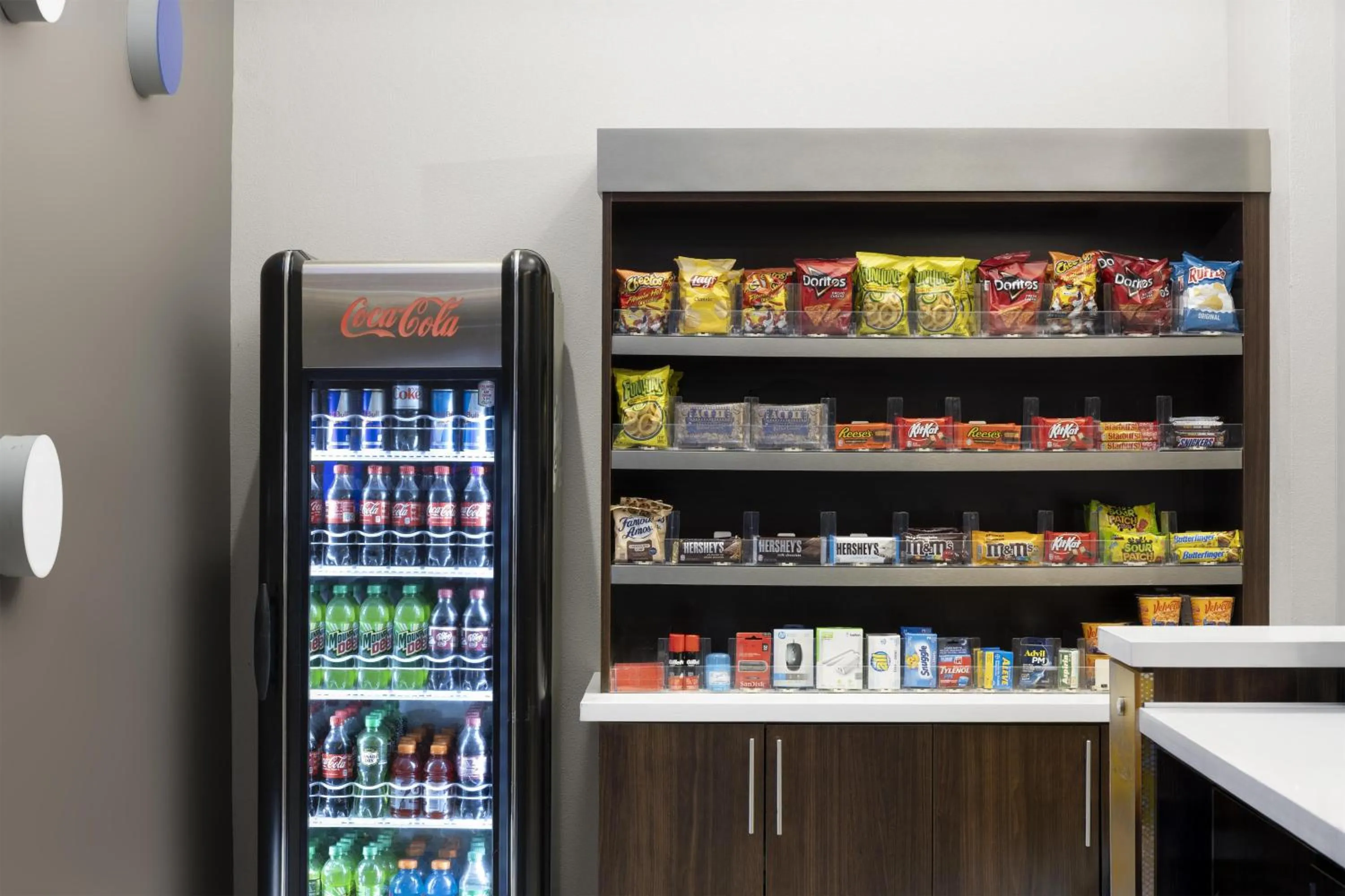 Lobby or reception in GLo Best Western Nashville Airport