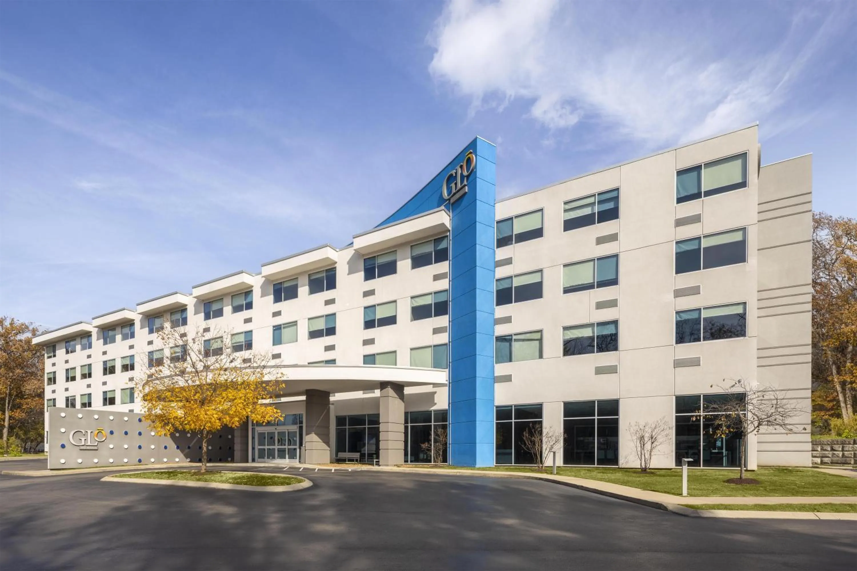 Property building in GLo Best Western Nashville Airport