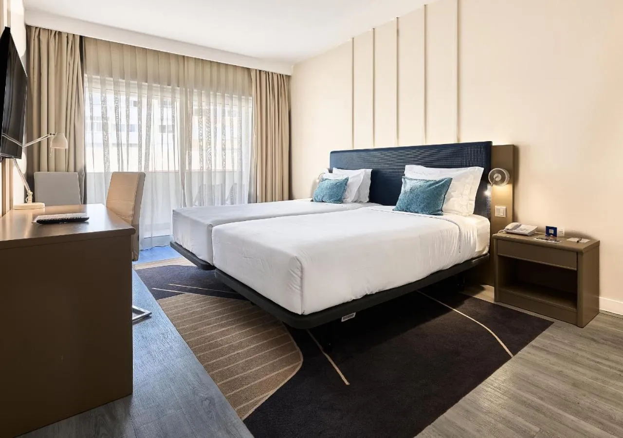 Bed in TRYP by Wyndham Lisboa Caparica Mar