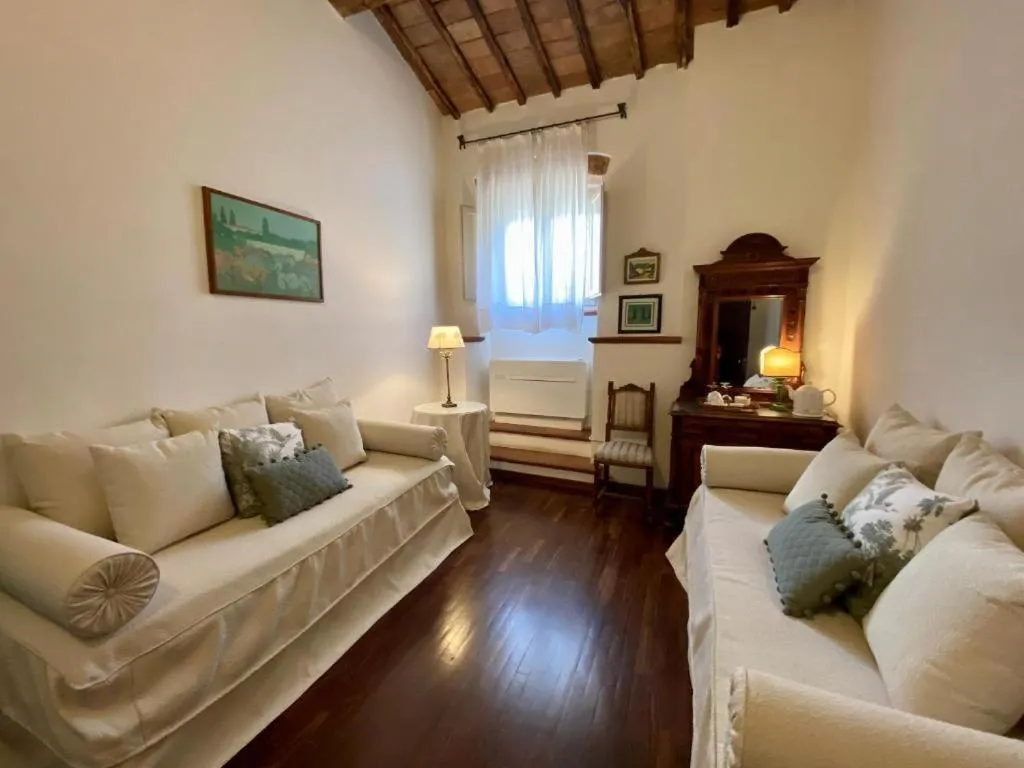 Living room, Bed in Residenza D'Epoca San Lorenzo Tre