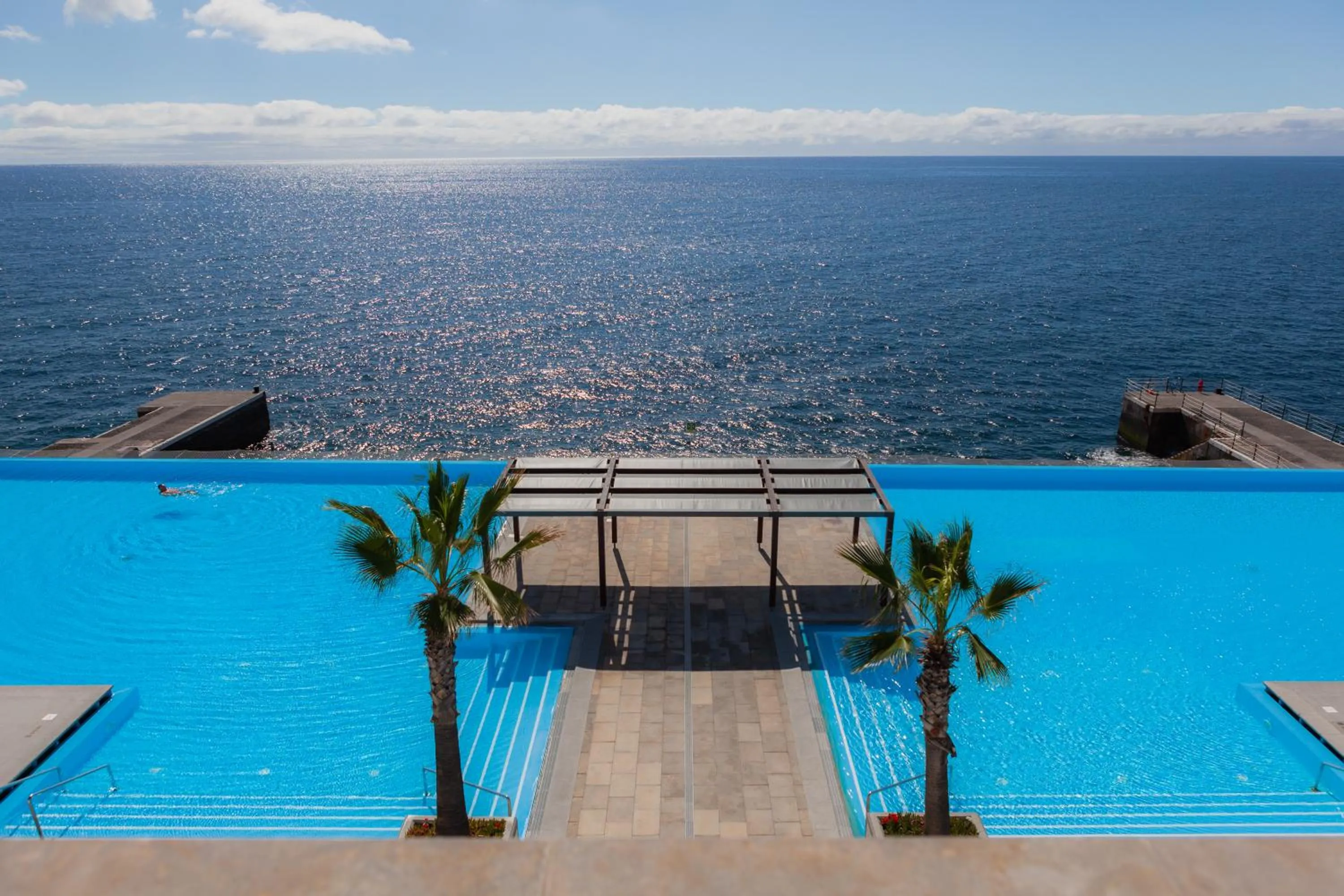 Swimming pool in VidaMar Resort Hotel Madeira