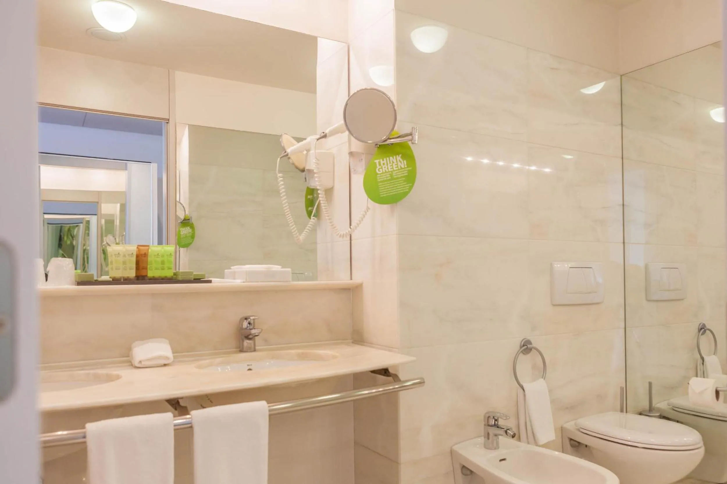 Bathroom in VidaMar Resort Hotel Madeira