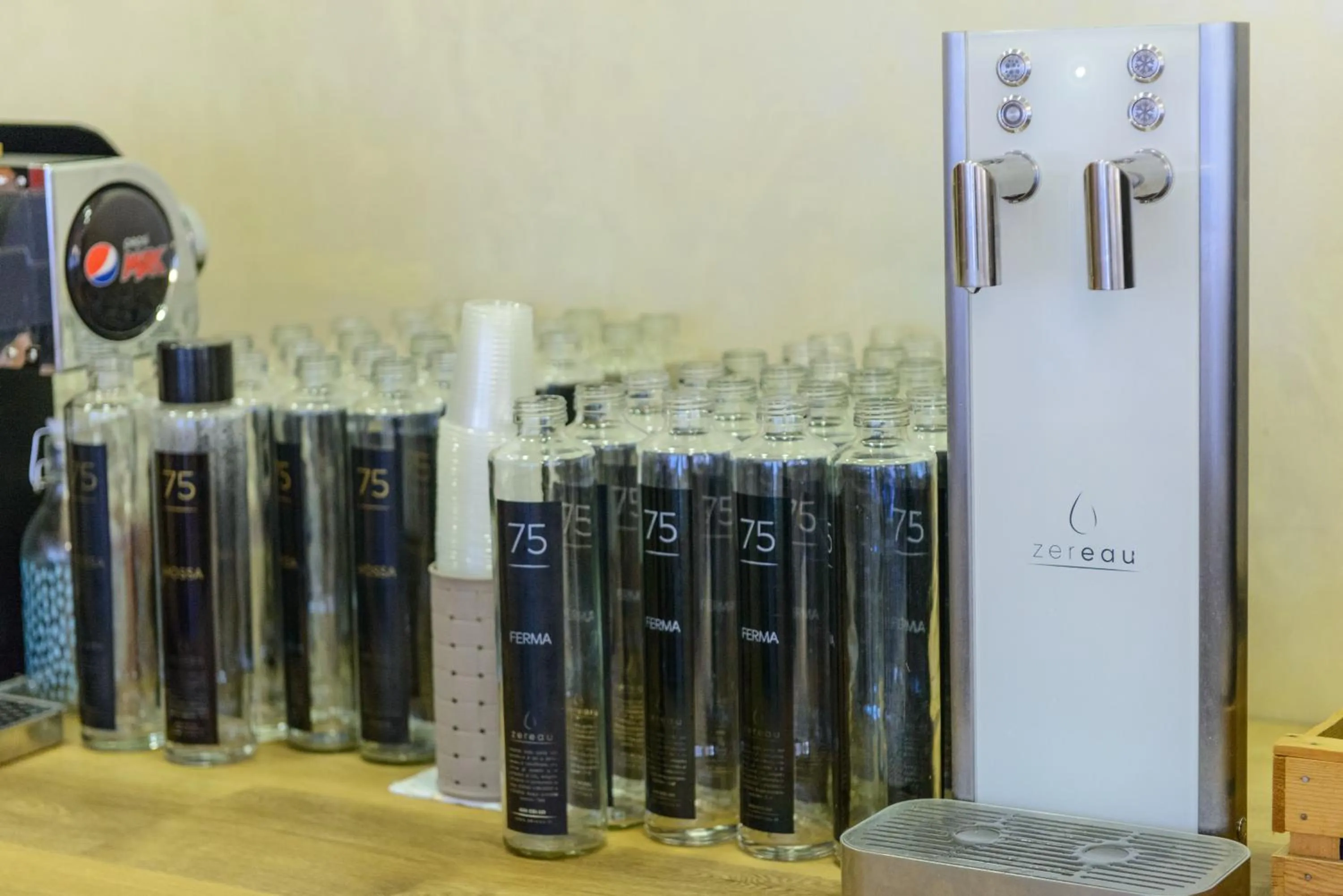 Drinks in Hotel Colorado