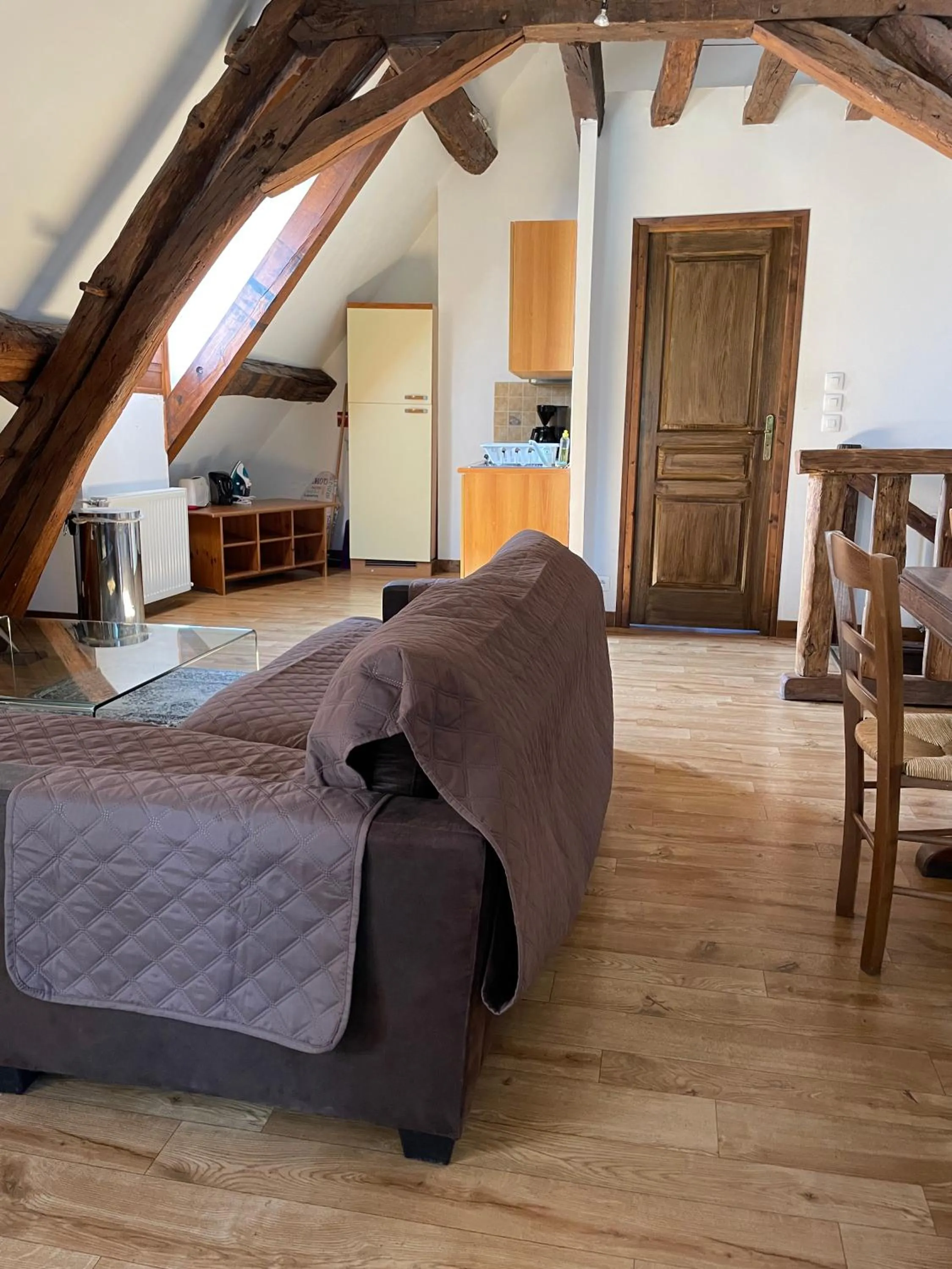 Photo of the whole room, Bed in Domaine de Vandenesse Et Spa