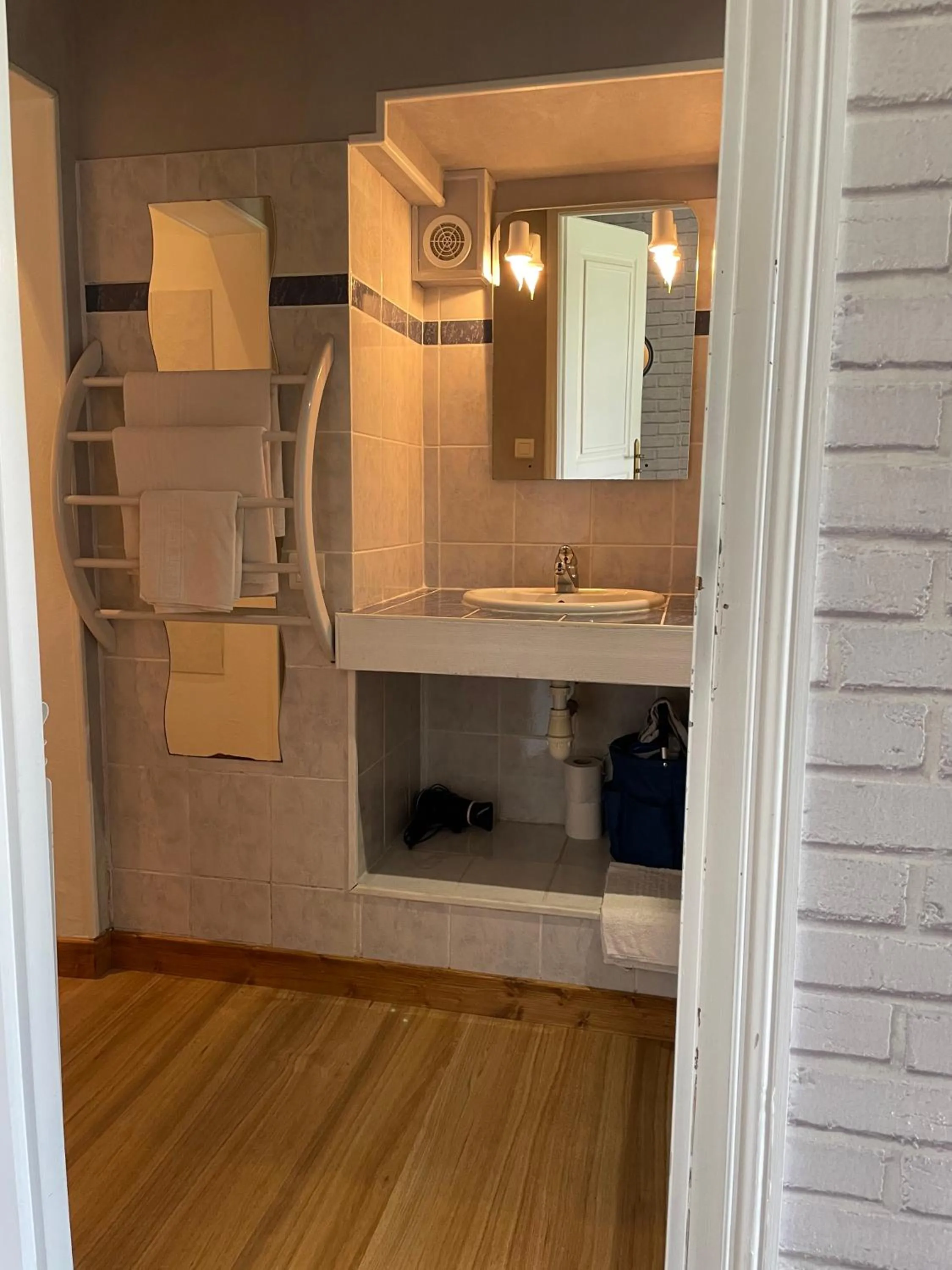 Bathroom in Domaine de Vandenesse Et Spa