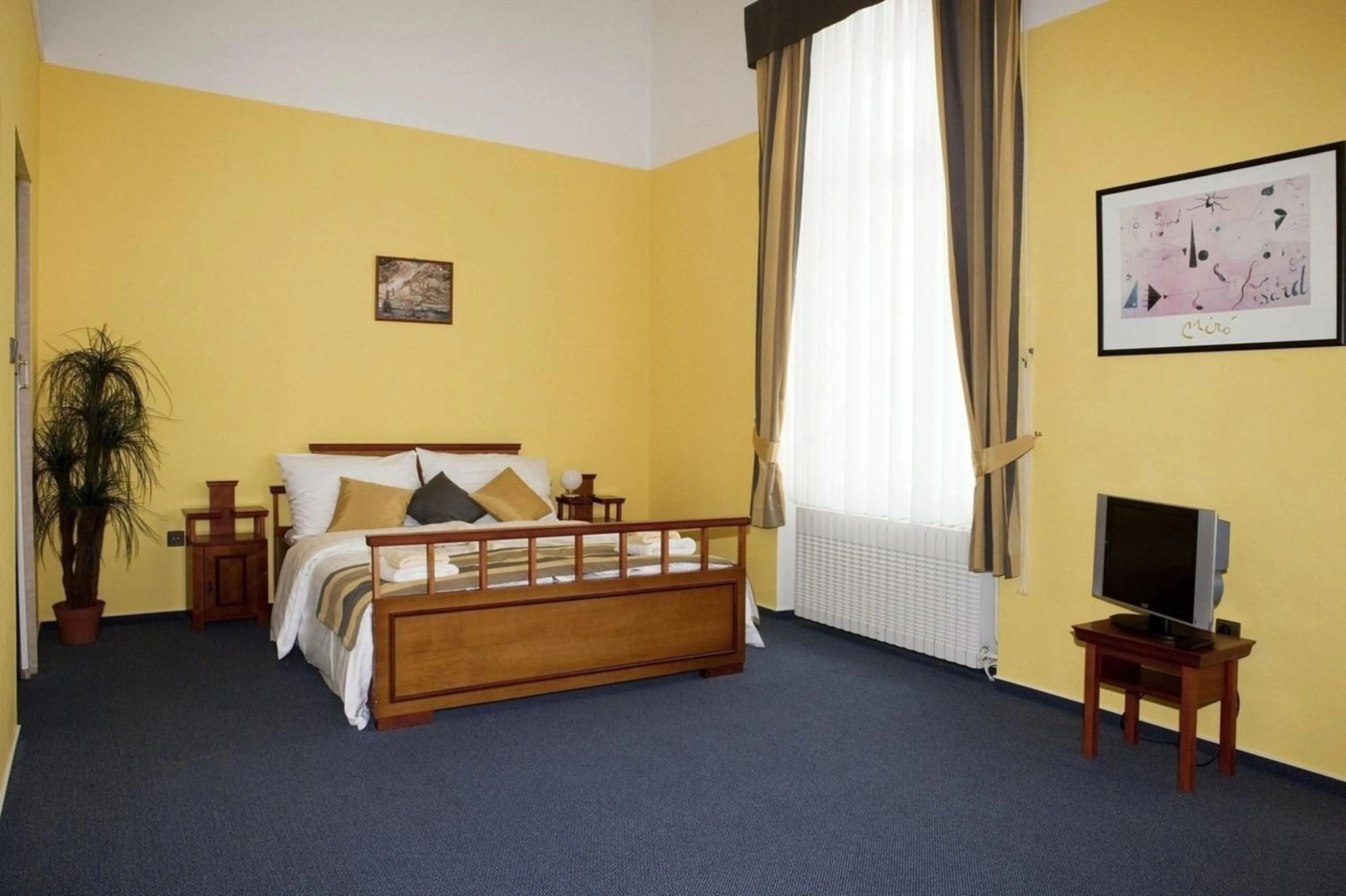 Bedroom in Hotel Nobys